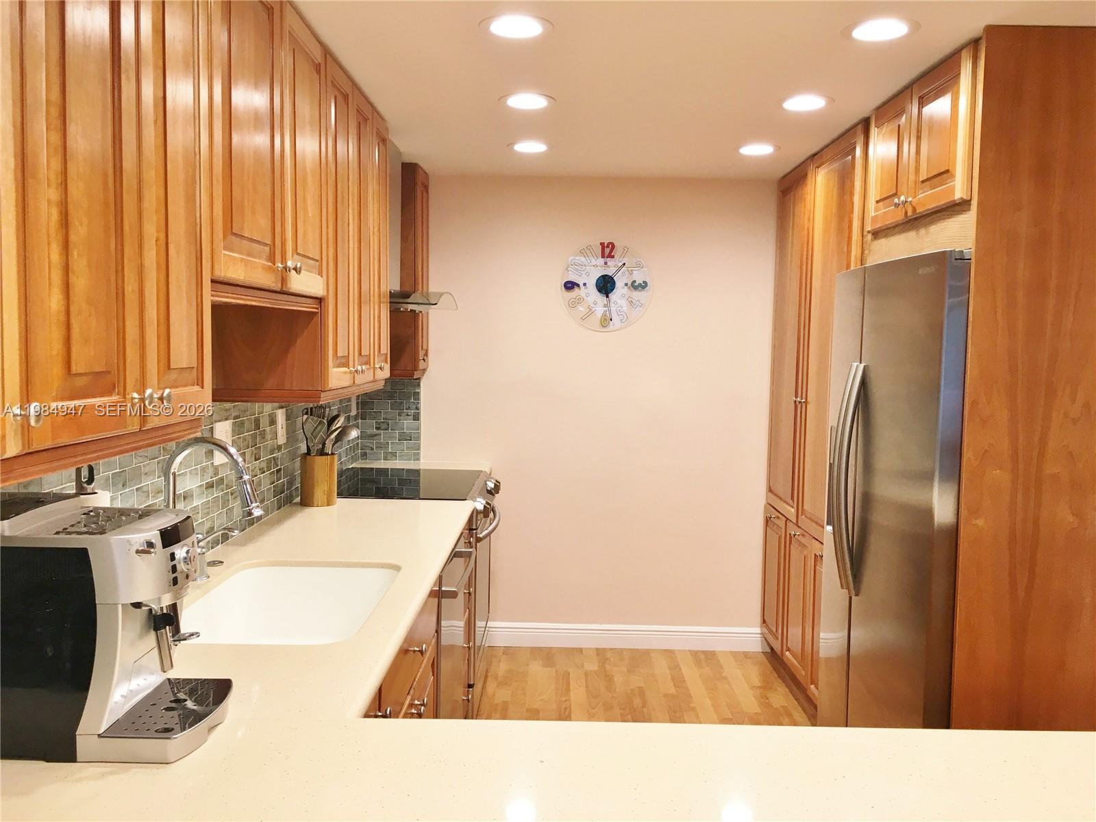 100 Edgewater Dr #342 Coral Gables, FL 33133