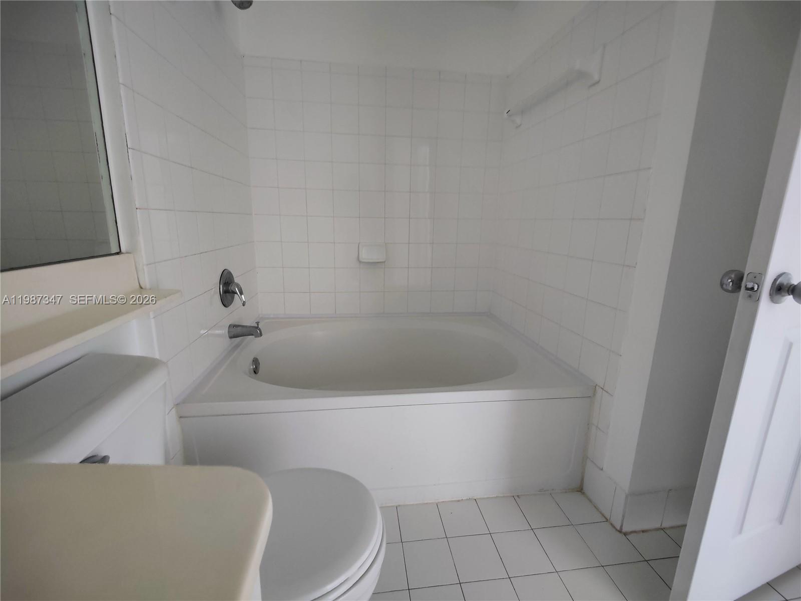 image Porto Bellagio Condo20