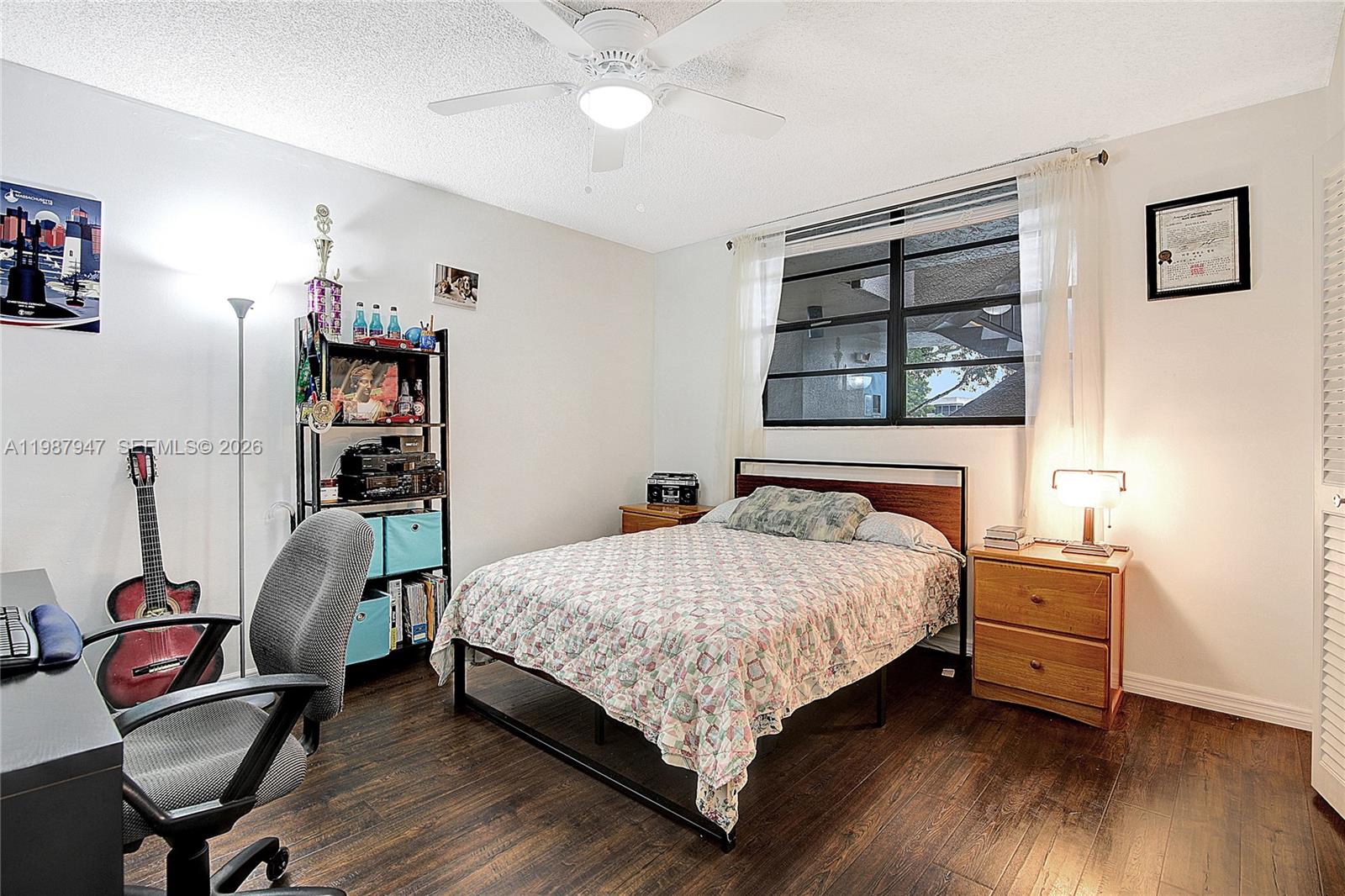 1100 Colony Pt Cir #302 Pembroke Pines, FL 33026