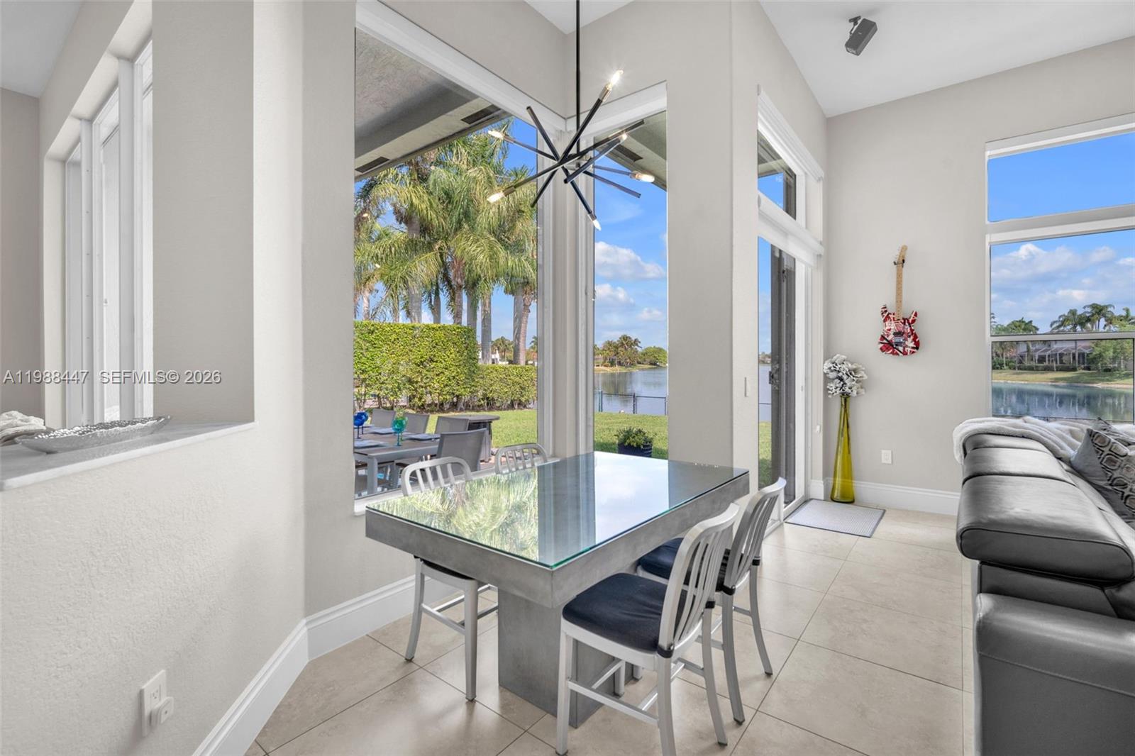 15977 SW 13th St Pembroke Pines, FL 33027