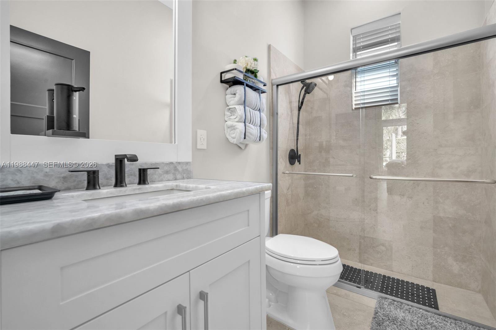 15977 SW 13th St Pembroke Pines, FL 33027