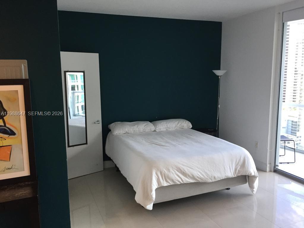 image 1060 Brickell - 10602