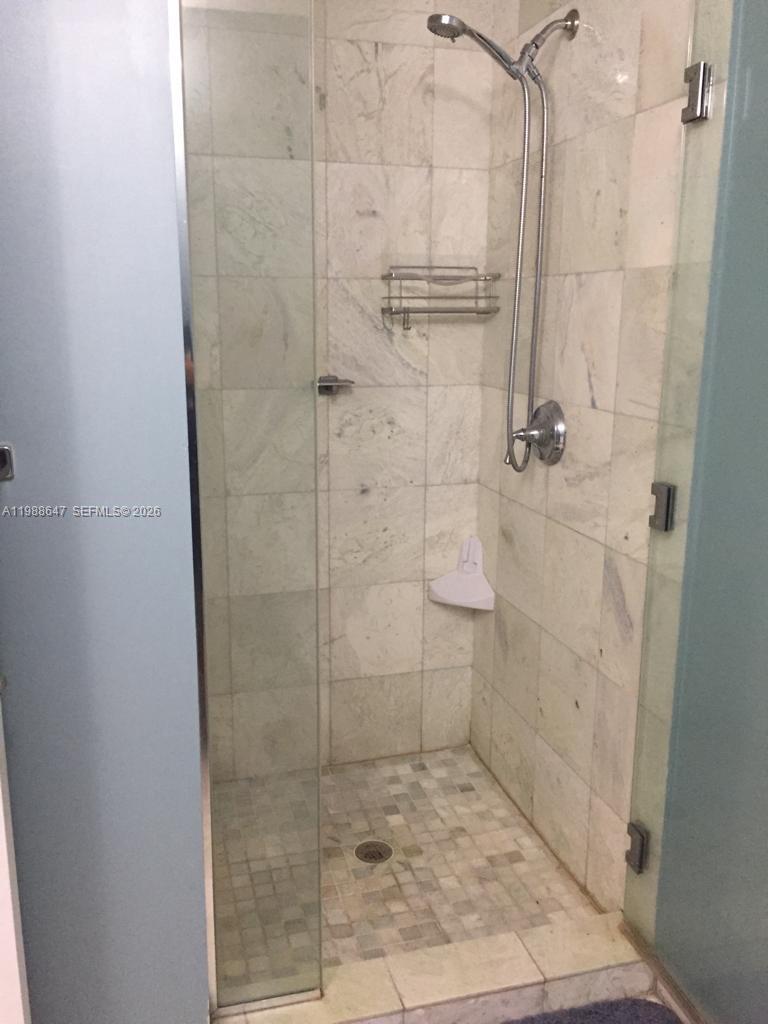 image 1060 Brickell - 10605