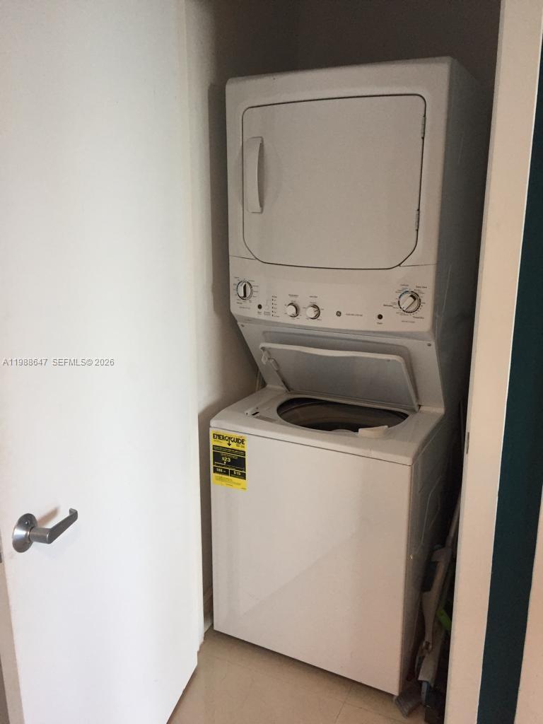 image 1060 Brickell - 10606