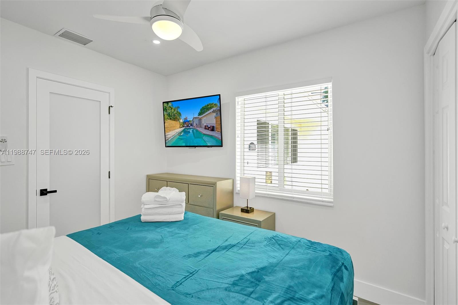 1800 N Victoria Park Rd Fort Lauderdale, FL 33305