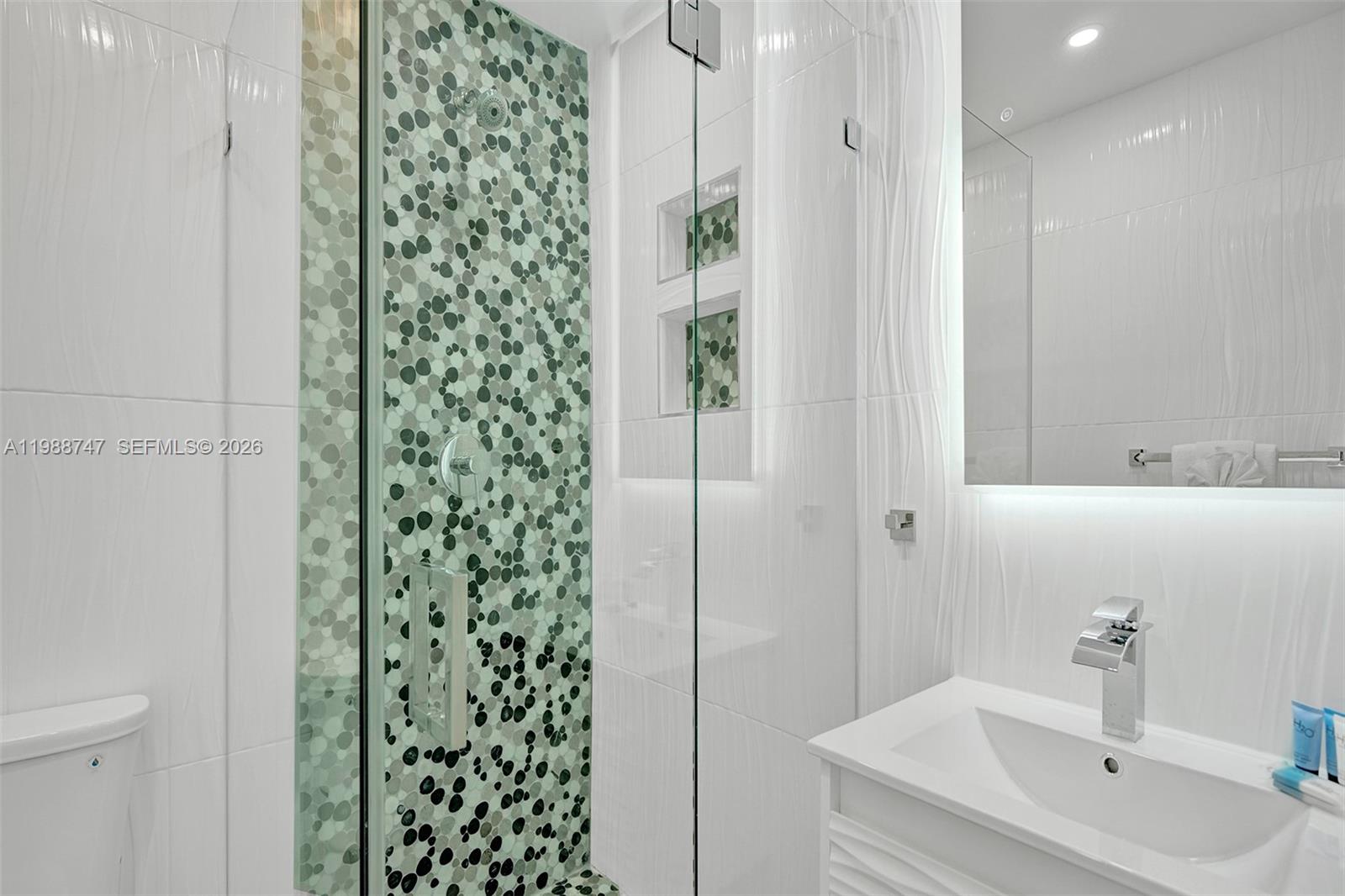 1800 N Victoria Park Rd Fort Lauderdale, FL 33305