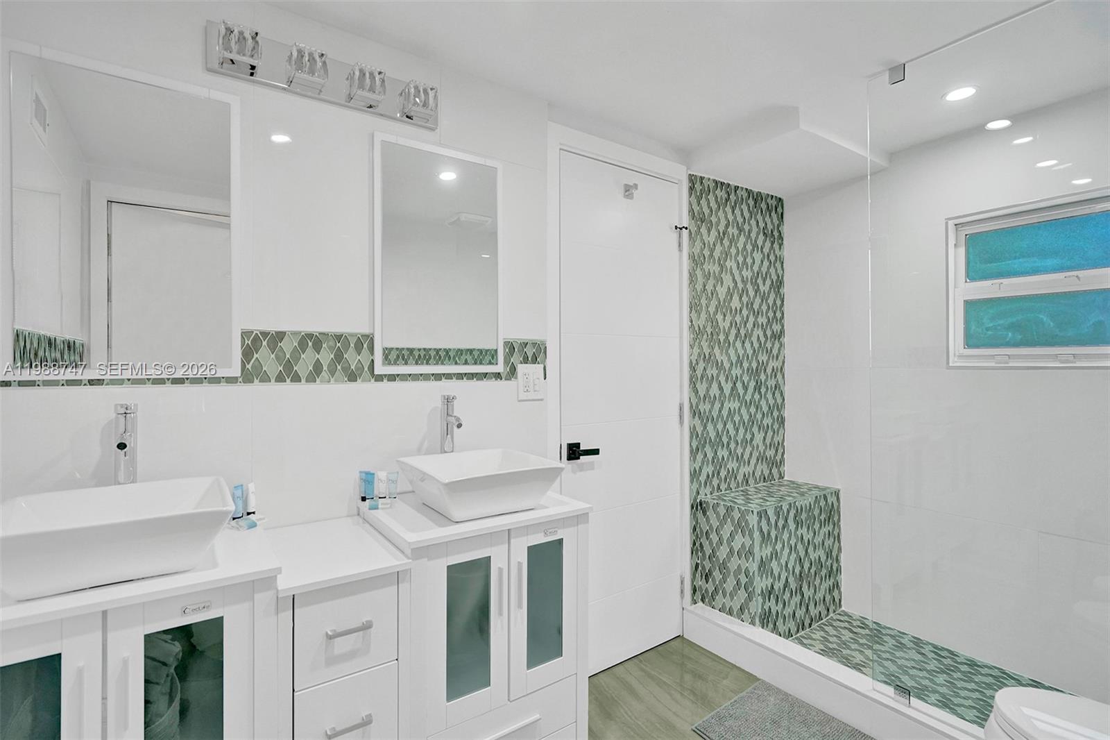 1800 N Victoria Park Rd Fort Lauderdale, FL 33305