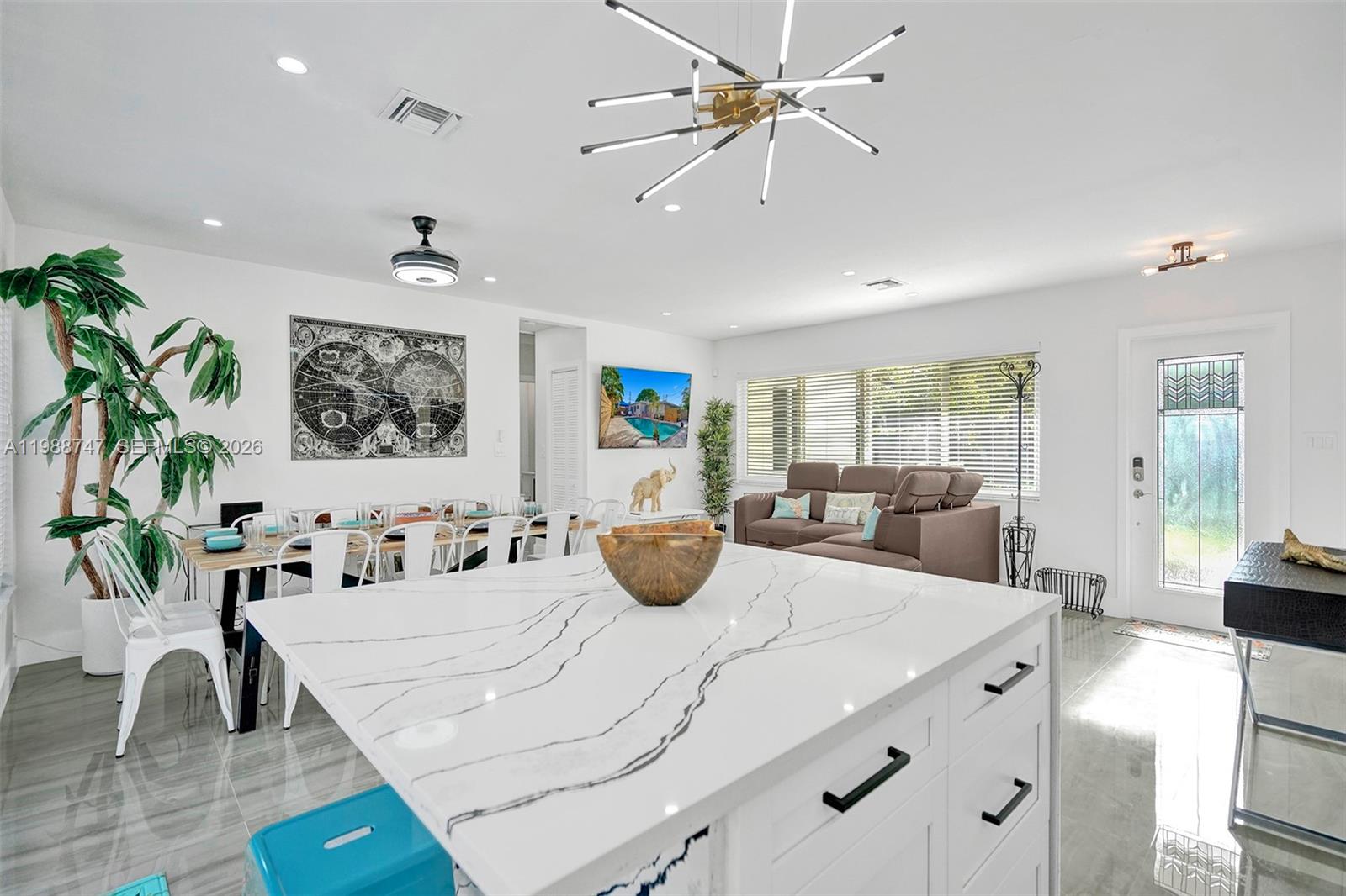 1800 N Victoria Park Rd Fort Lauderdale, FL 33305