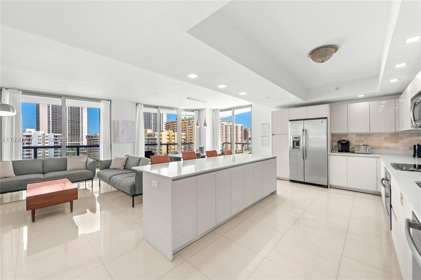 image Beachwalk Condominium9