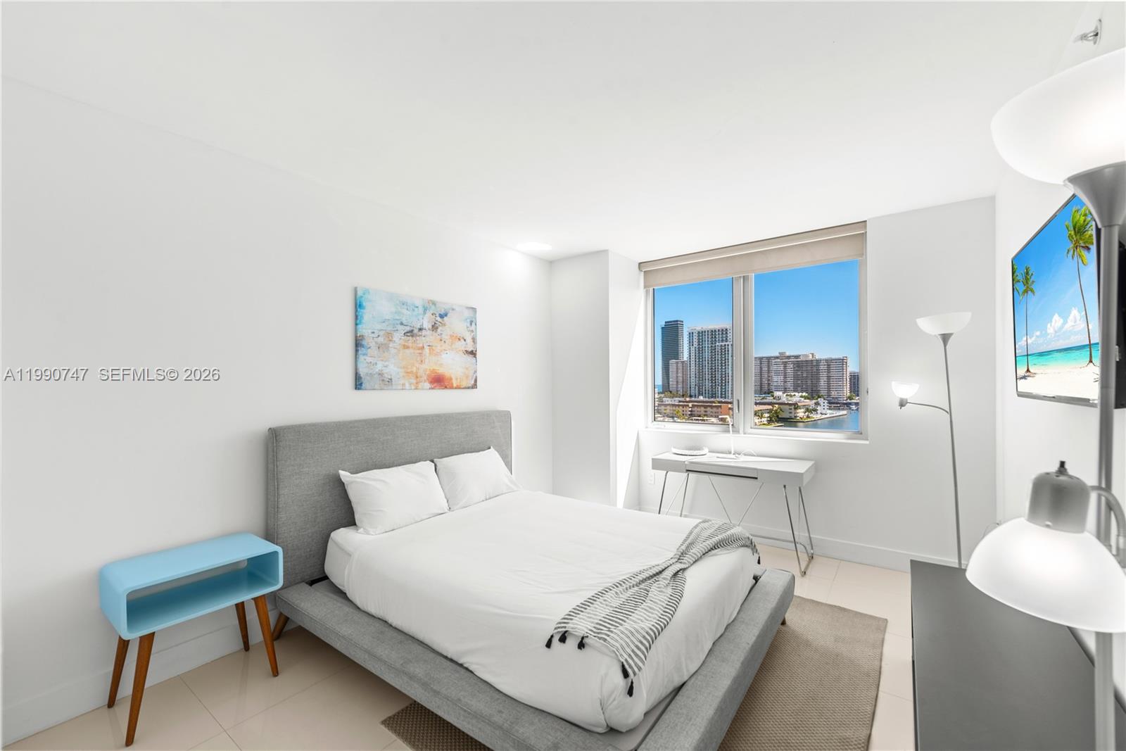 image Beachwalk Condominium18