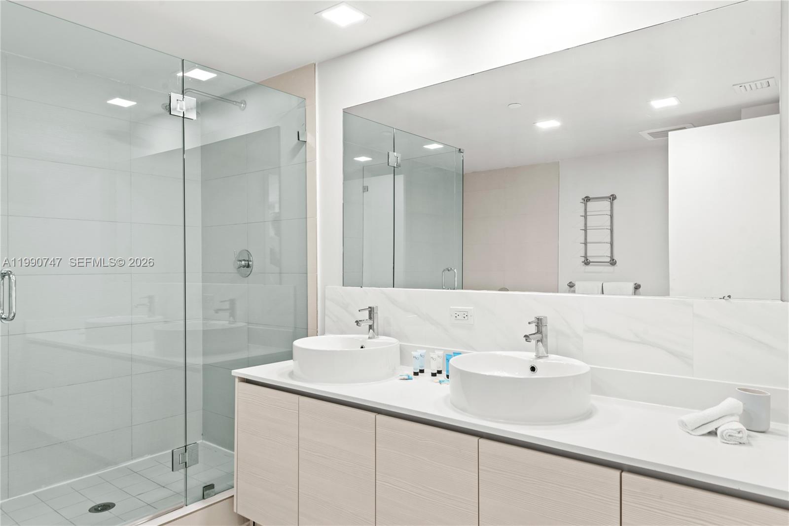 image Beachwalk Condominium22