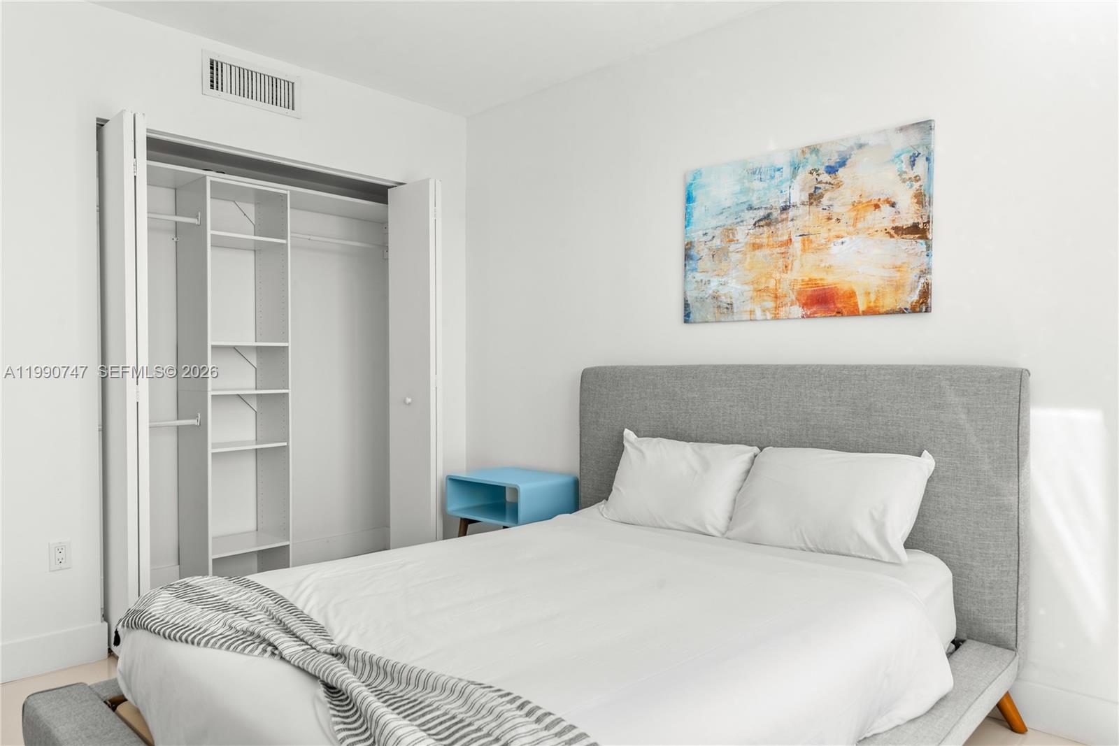 image Beachwalk Condominium31