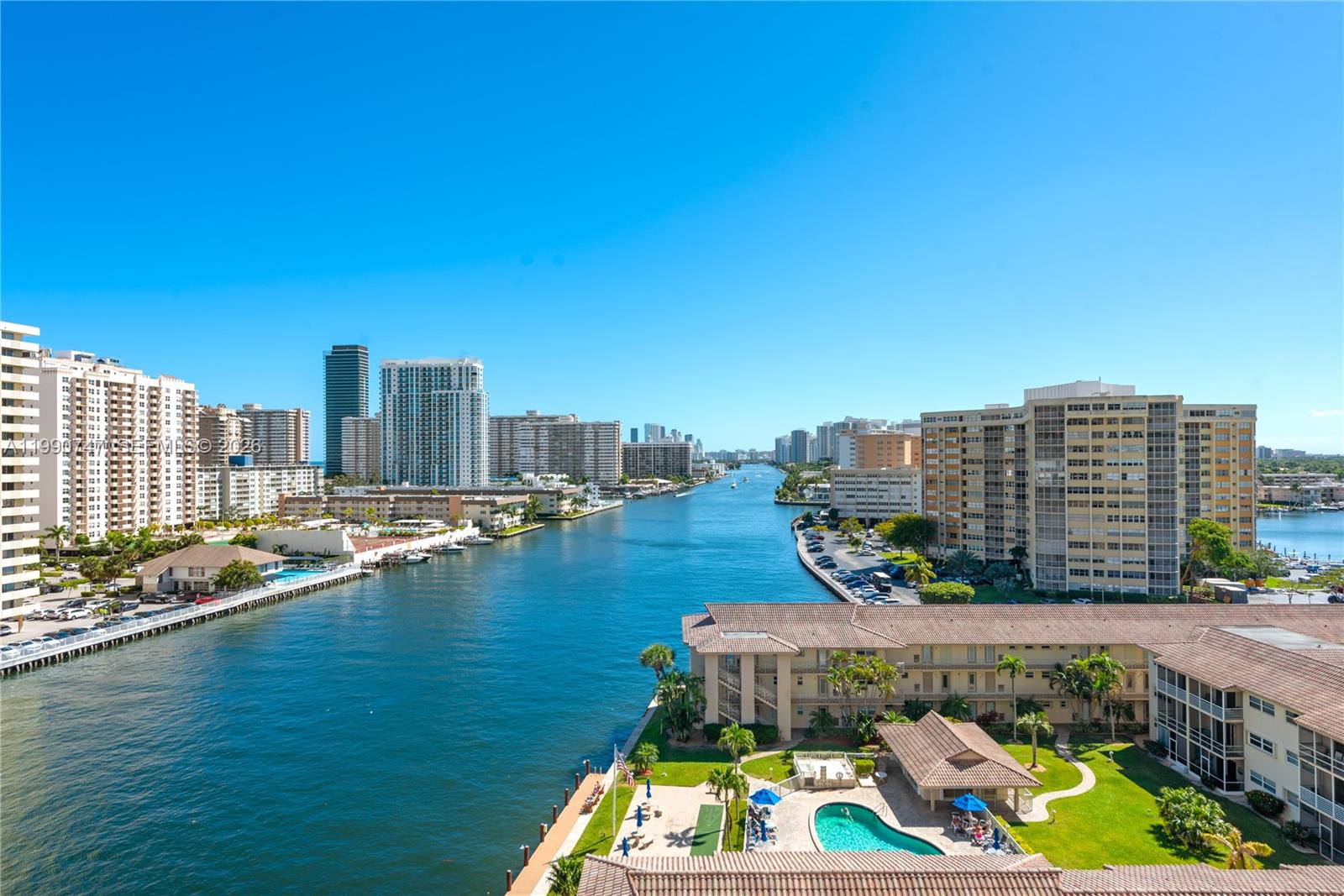 image Beachwalk Condominium32