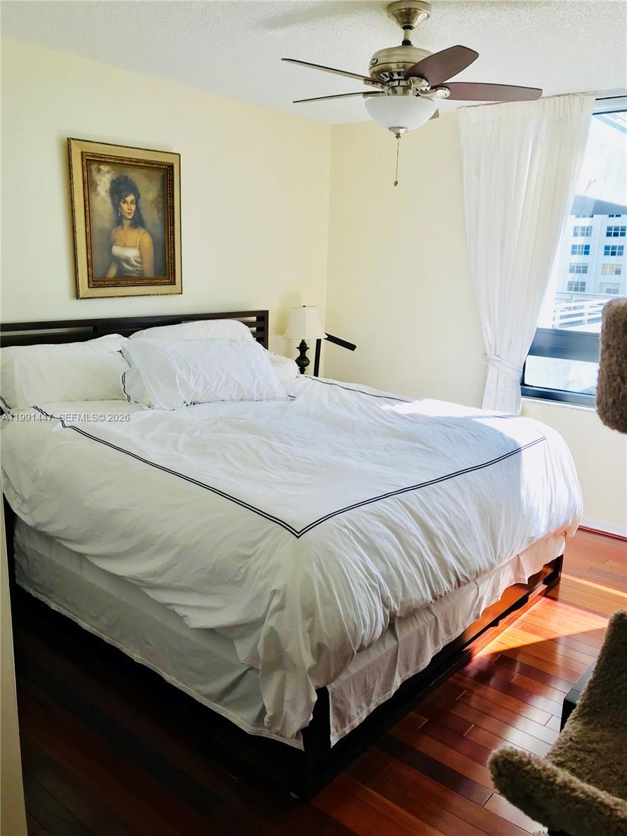 image The Waverly at South Beach5