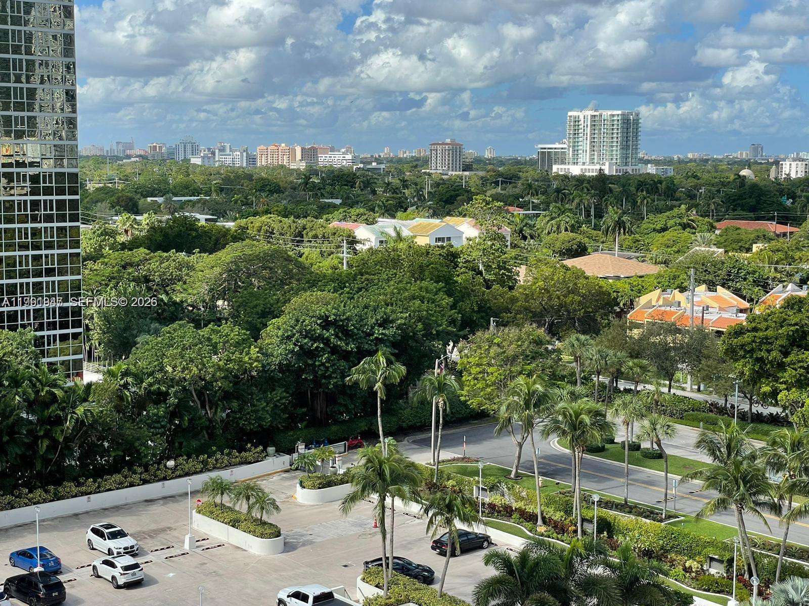 image Brickell Place III4