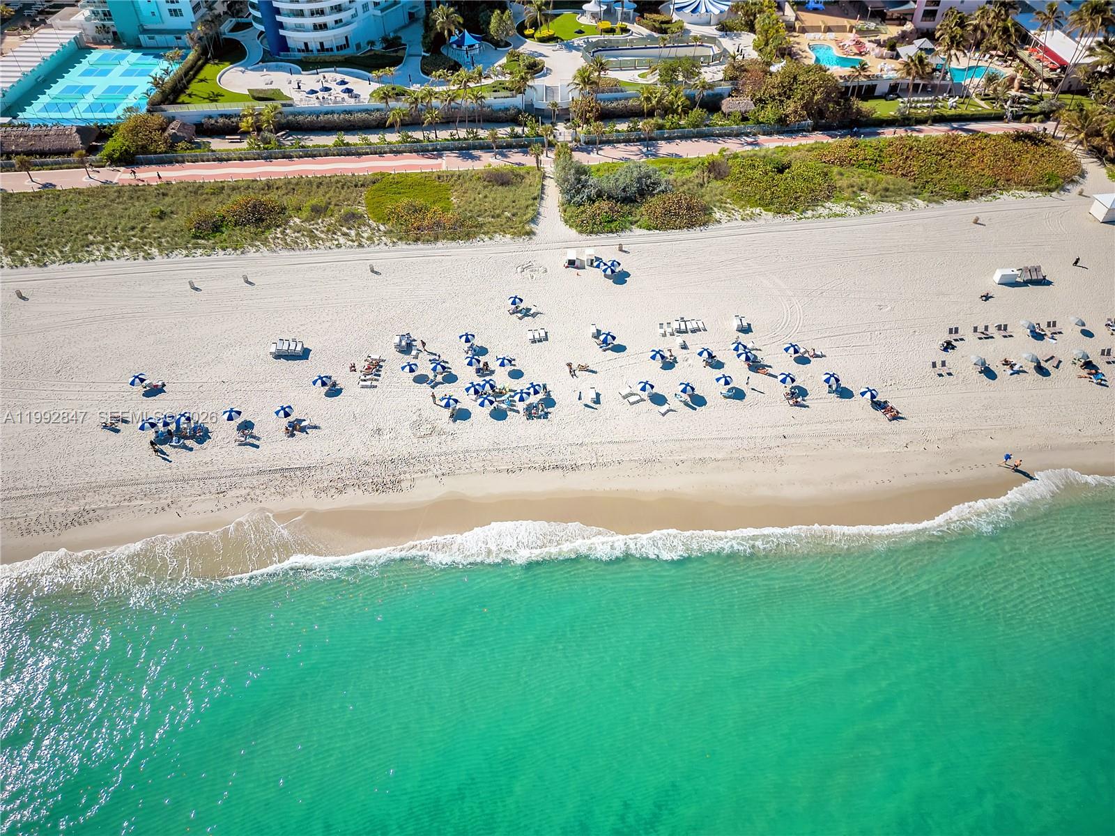 5161 Collins Ave #410 Miami Beach, FL 33140