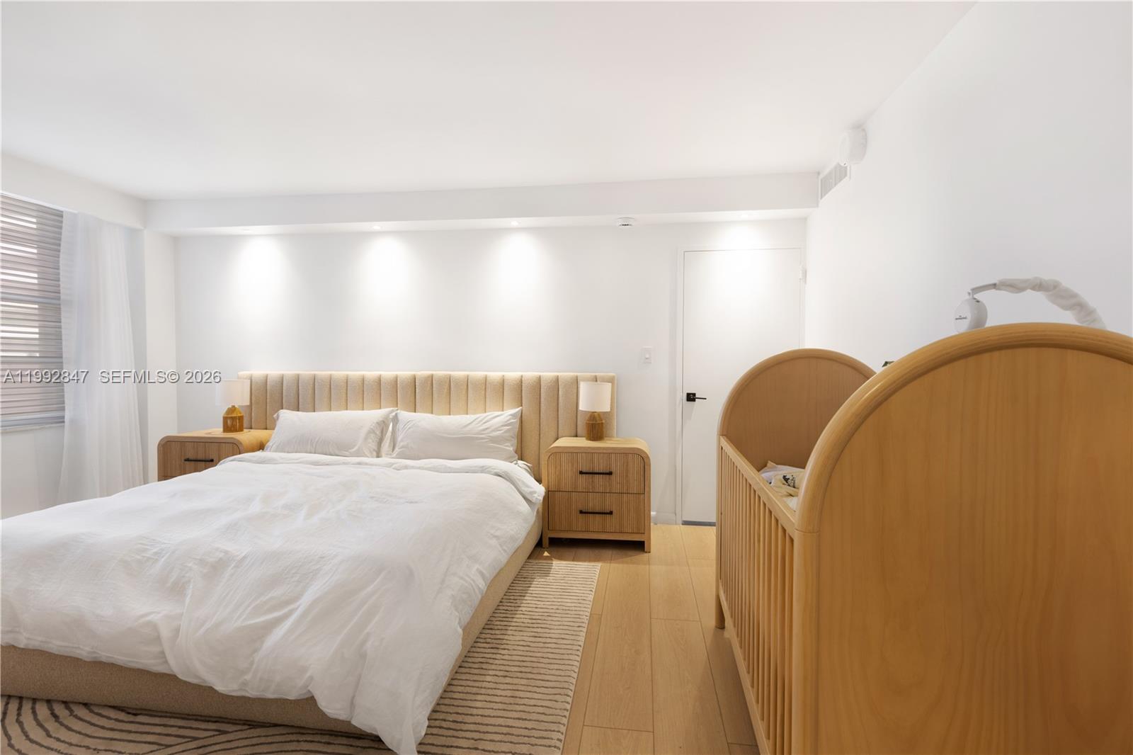 5161 Collins Ave #410 Miami Beach, FL 33140