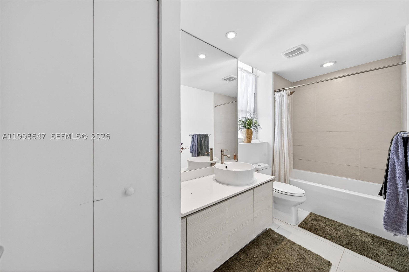 image Baltus House16