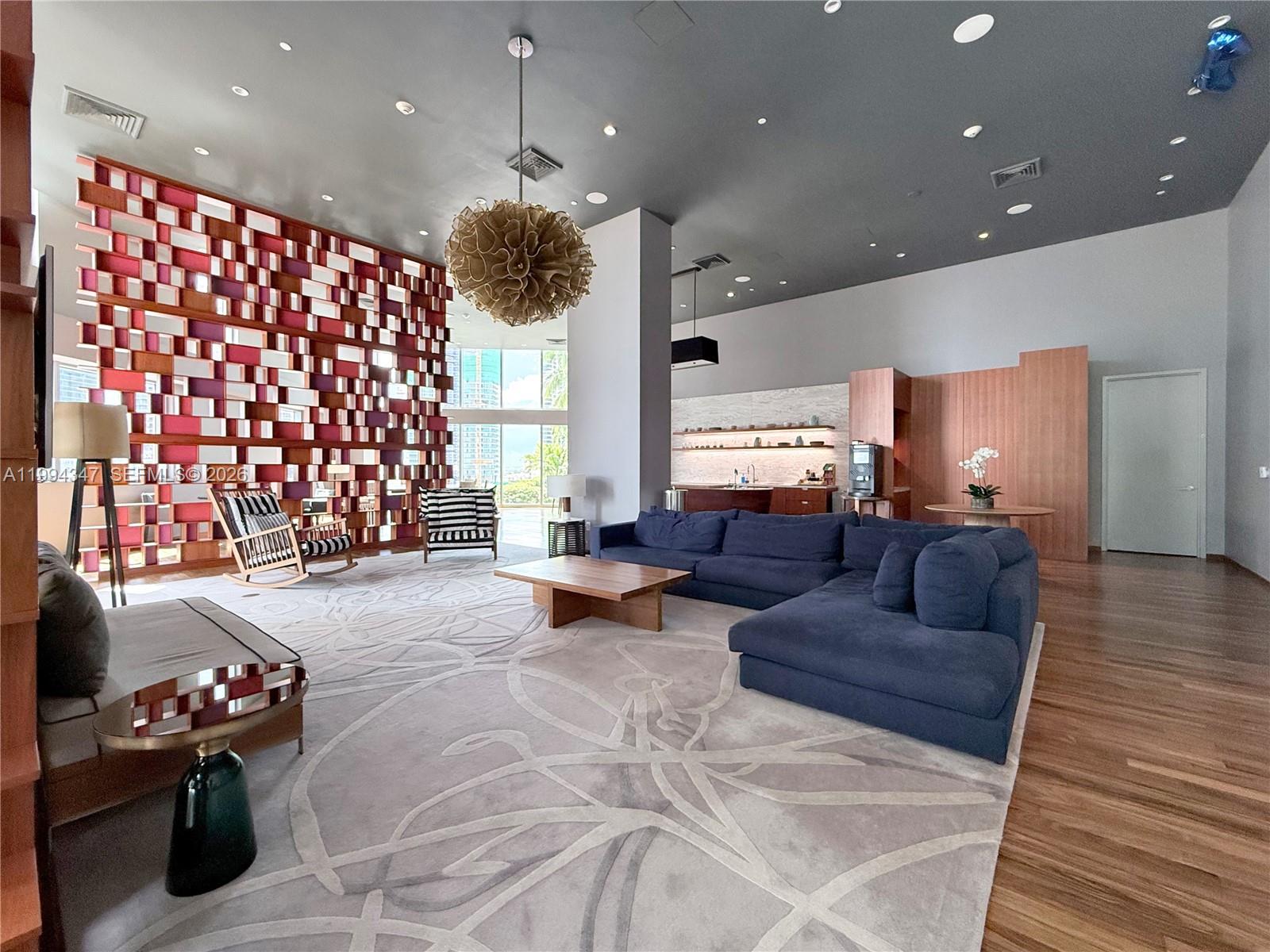 image Brickell House35