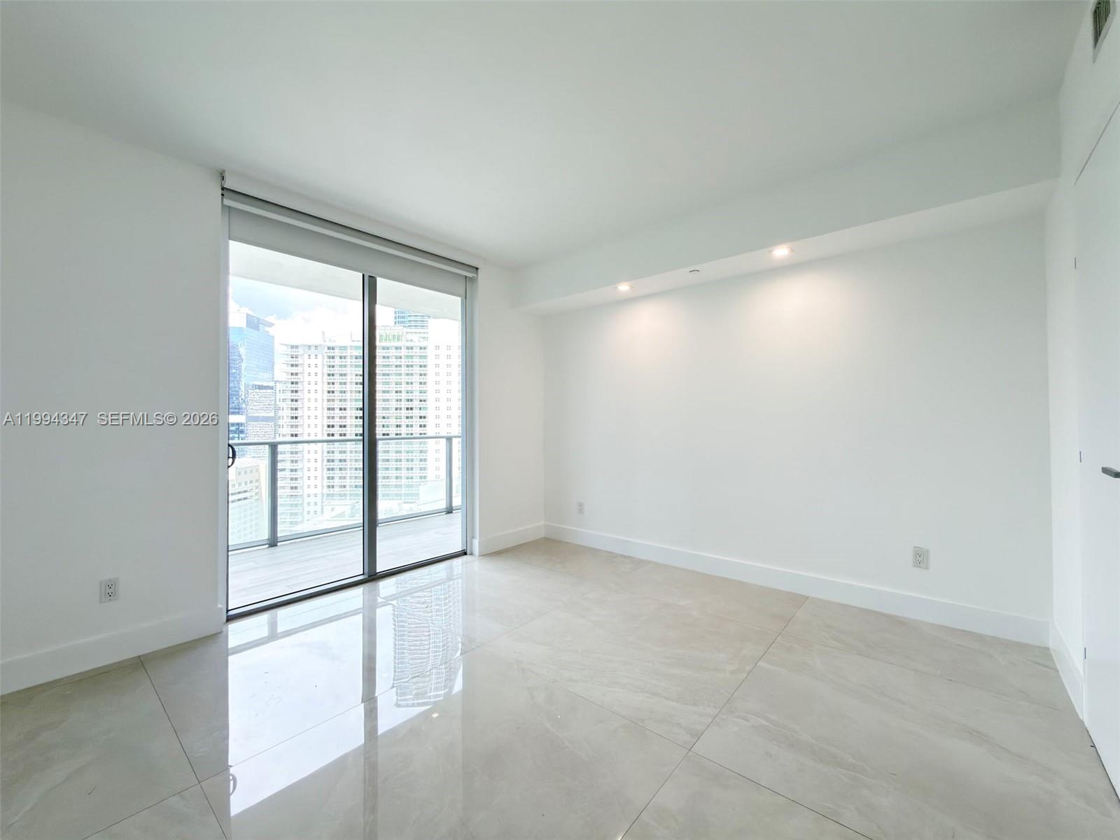 image Brickell House7