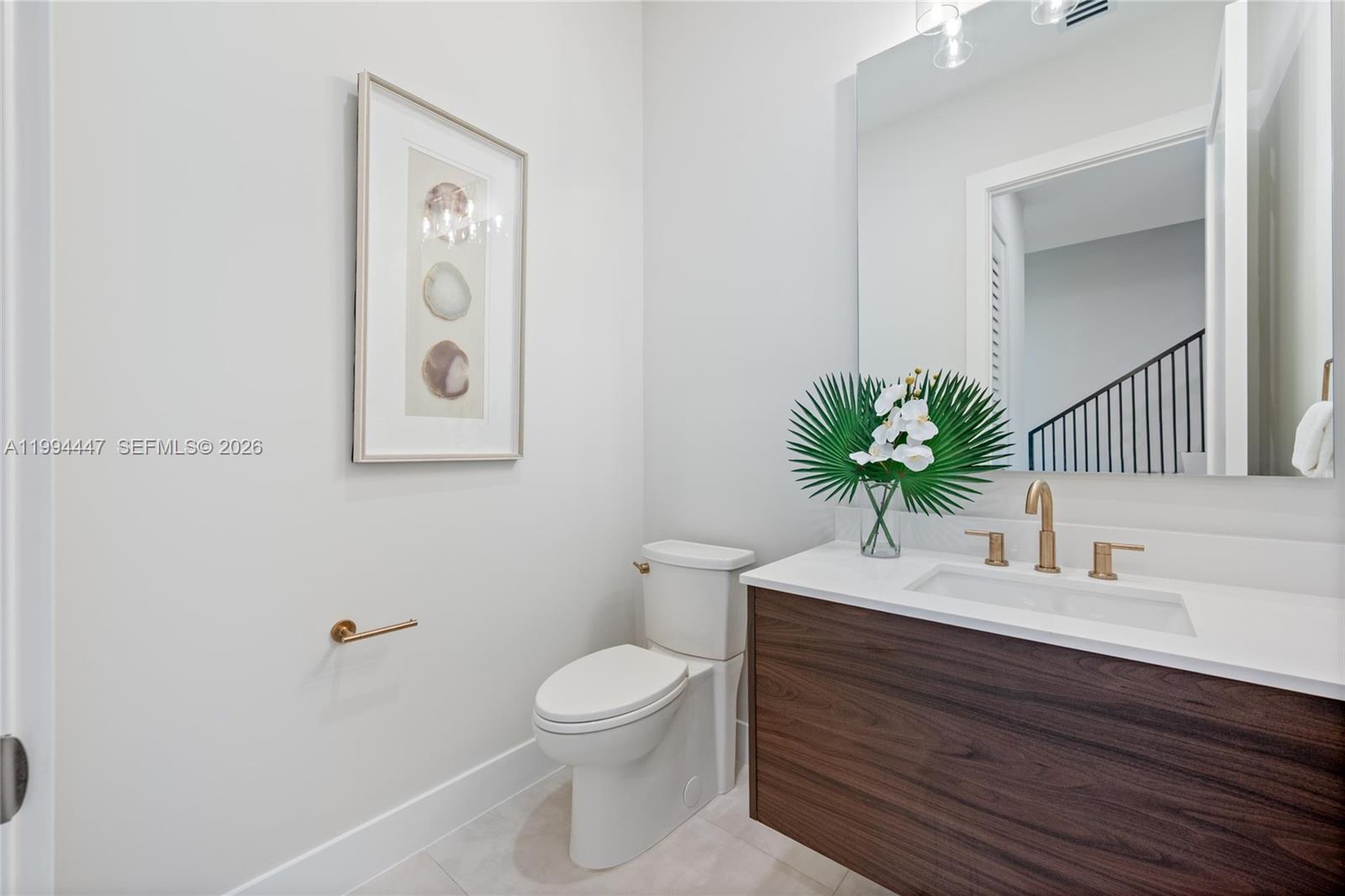 2745 SW 23rd Ter Miami, FL 33145