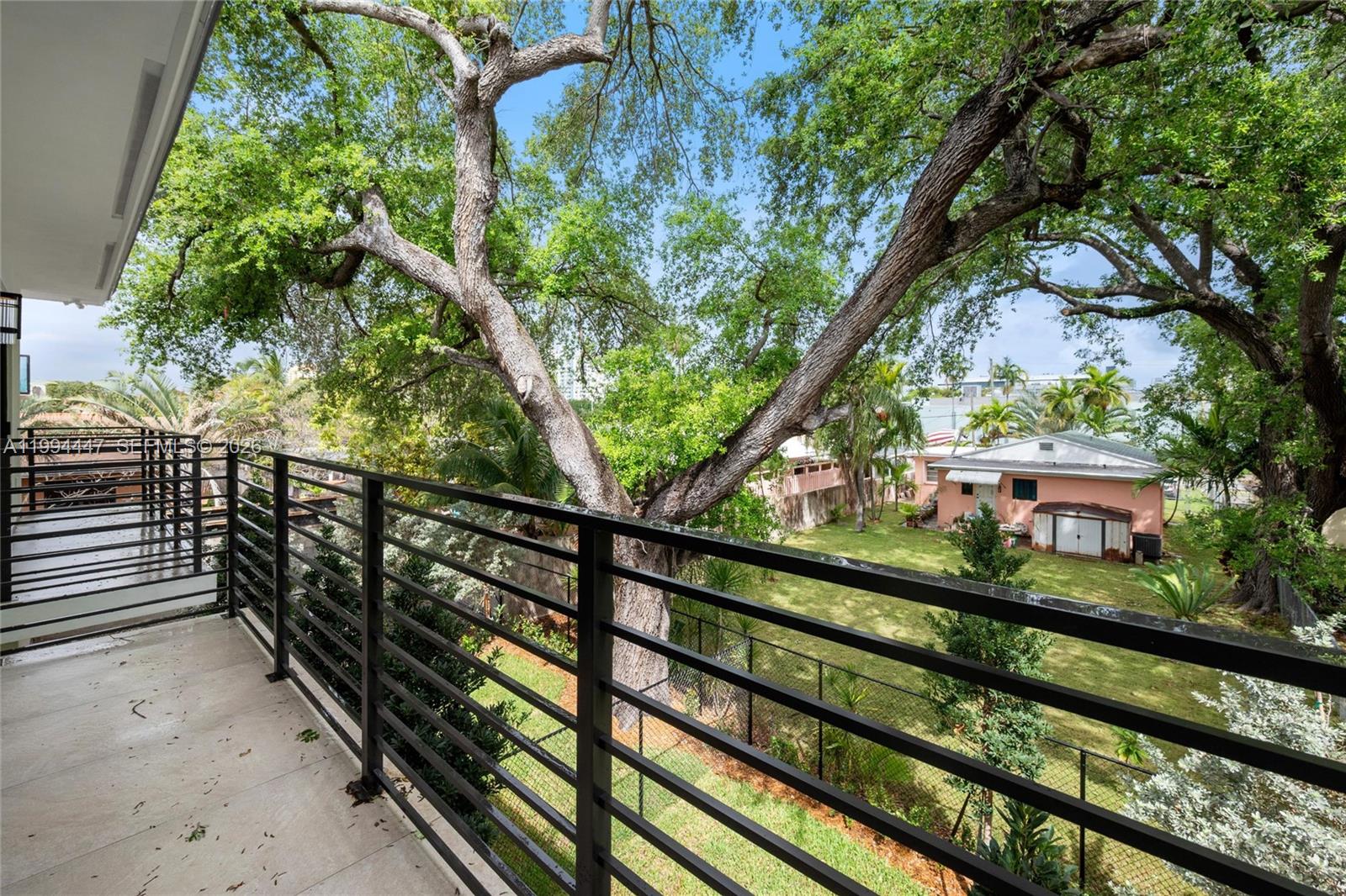 2745 SW 23rd Ter Miami, FL 33145