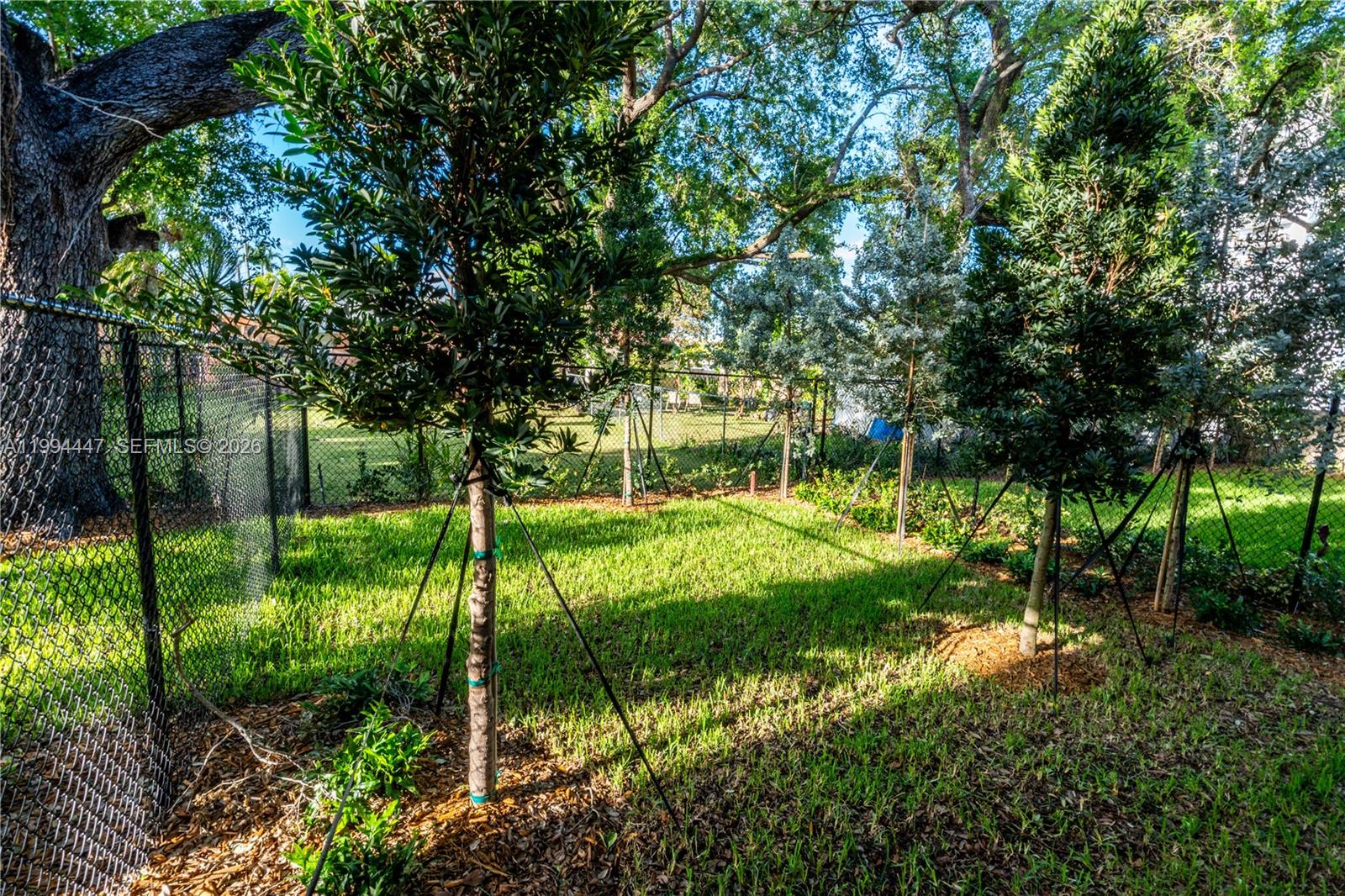 2745 SW 23rd Ter Miami, FL 33145