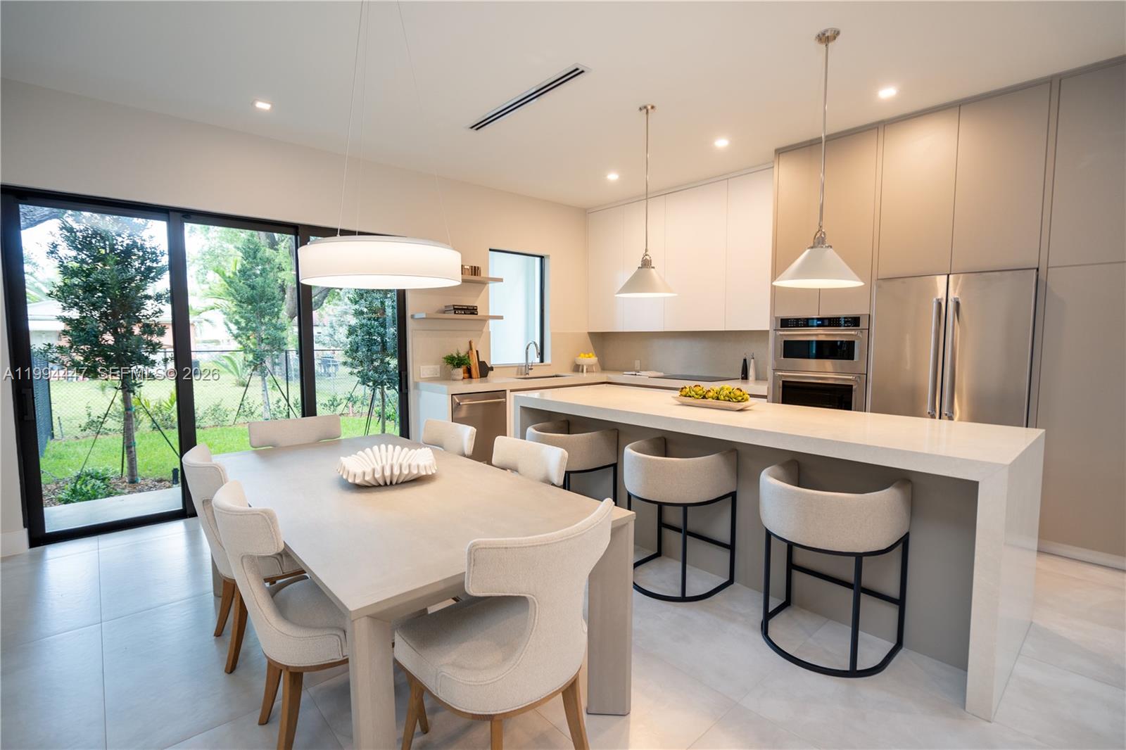 2745 SW 23rd Ter Miami, FL 33145