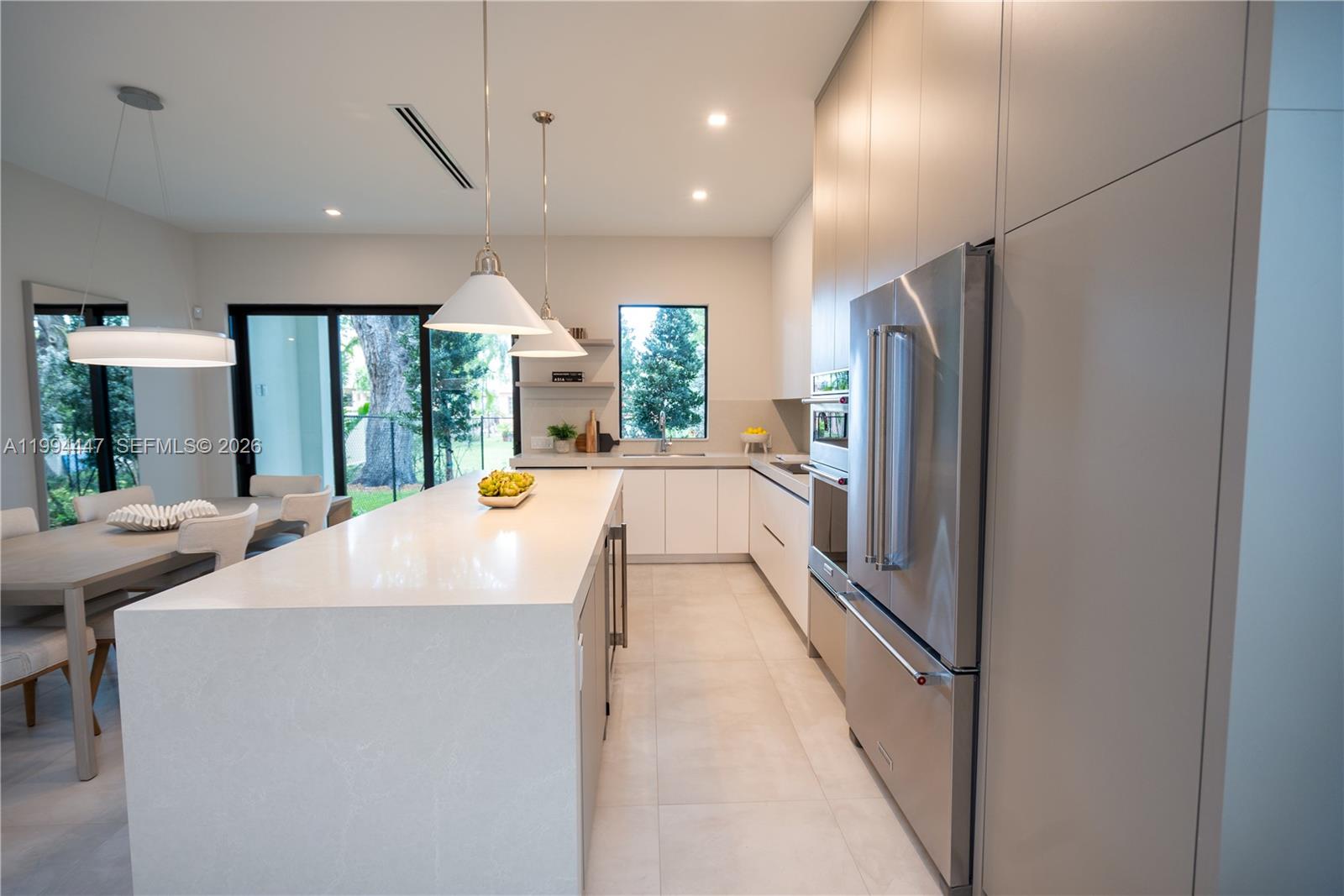 2745 SW 23rd Ter Miami, FL 33145