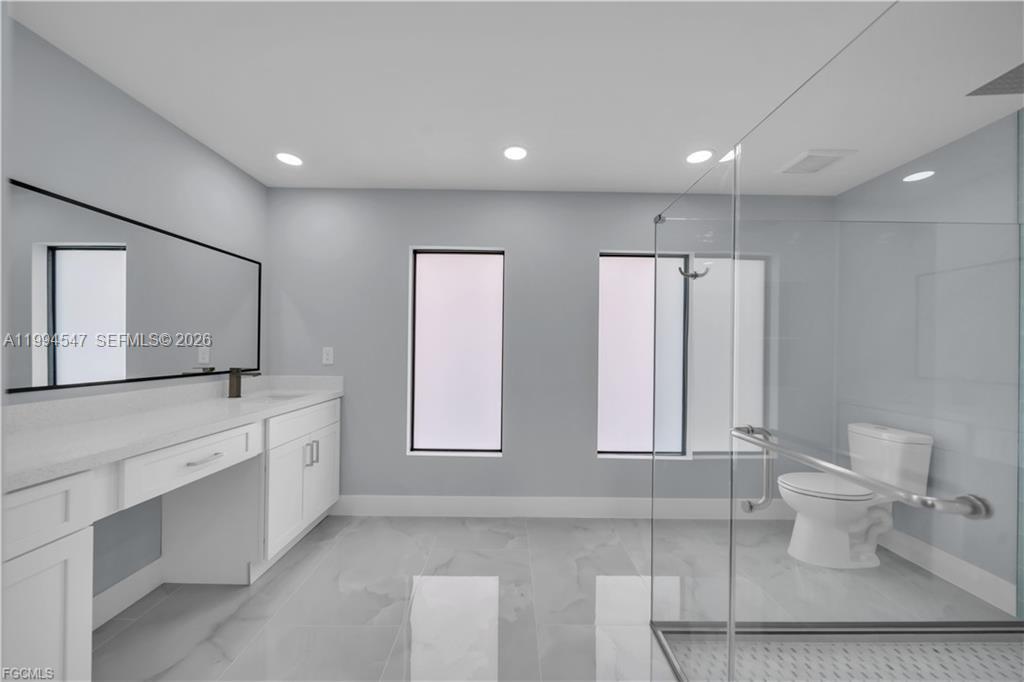 4028 26th St Sw Lehigh Acres, FL 33976