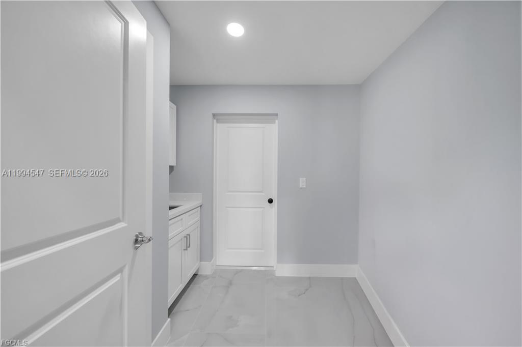 4028 26th St Sw Lehigh Acres, FL 33976