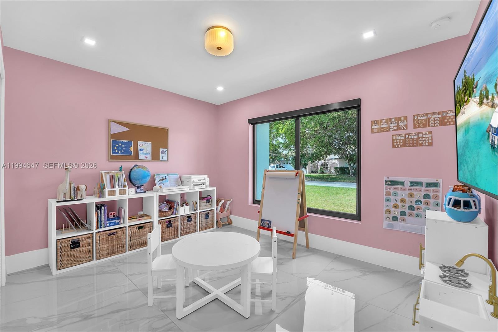 8820 SW 182nd Ter Palmetto Bay, FL 33157