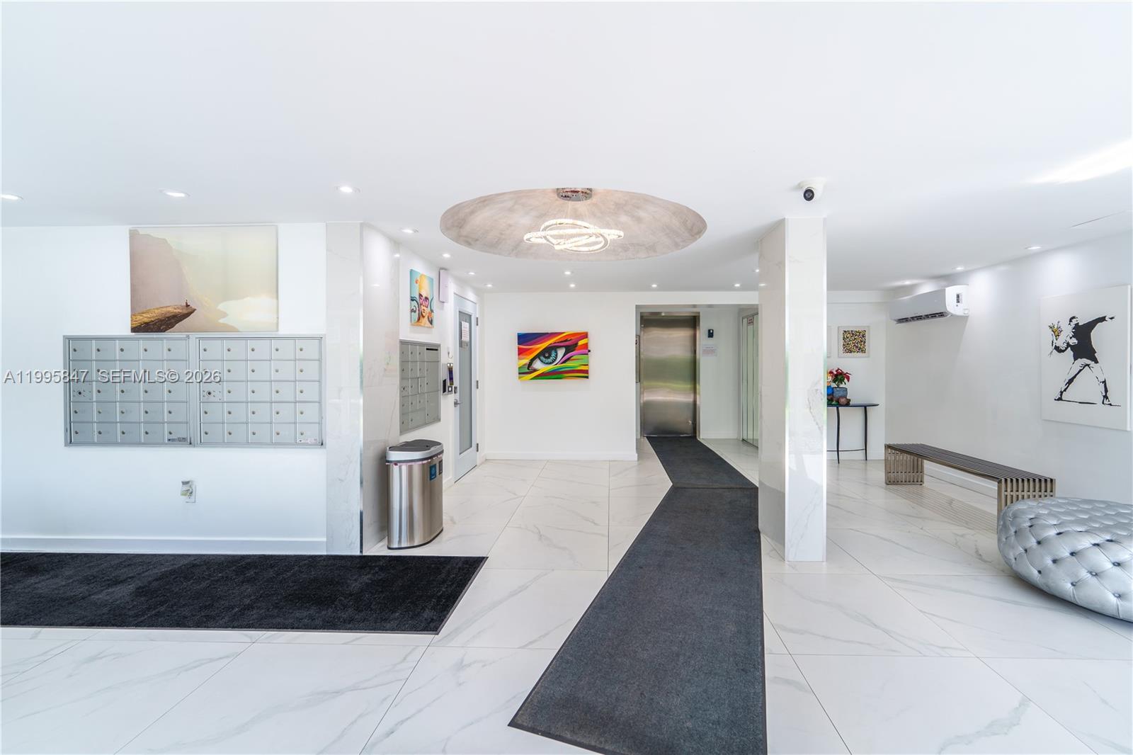 720 Collins Ave #506