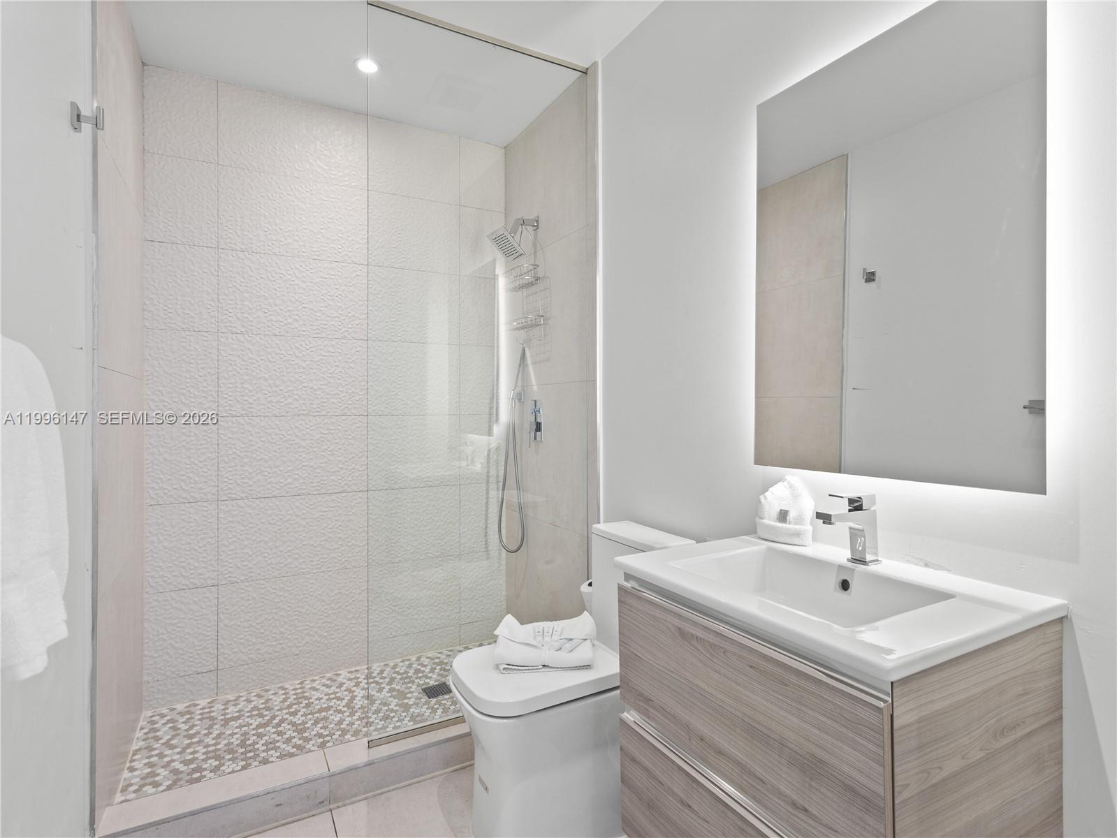 image Smart Brickell I10