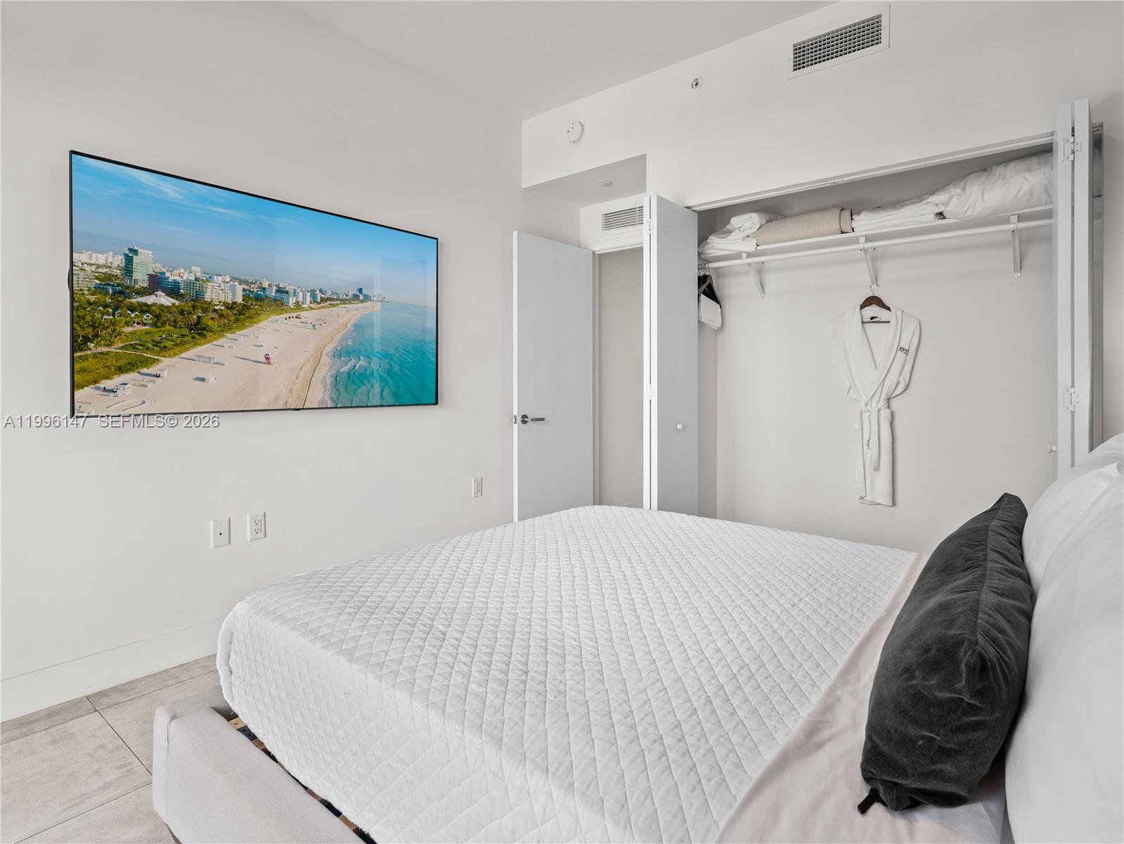 image Smart Brickell I8