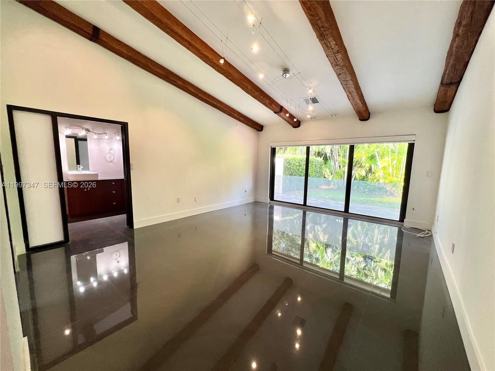 9331 NW 48th Doral Ter Doral, FL 33178