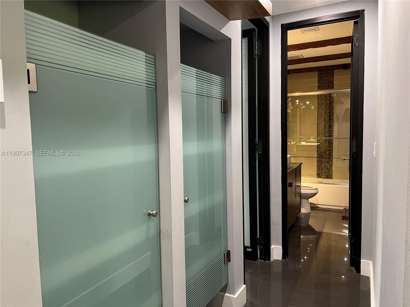 9331 NW 48th Doral Ter Doral, FL 33178