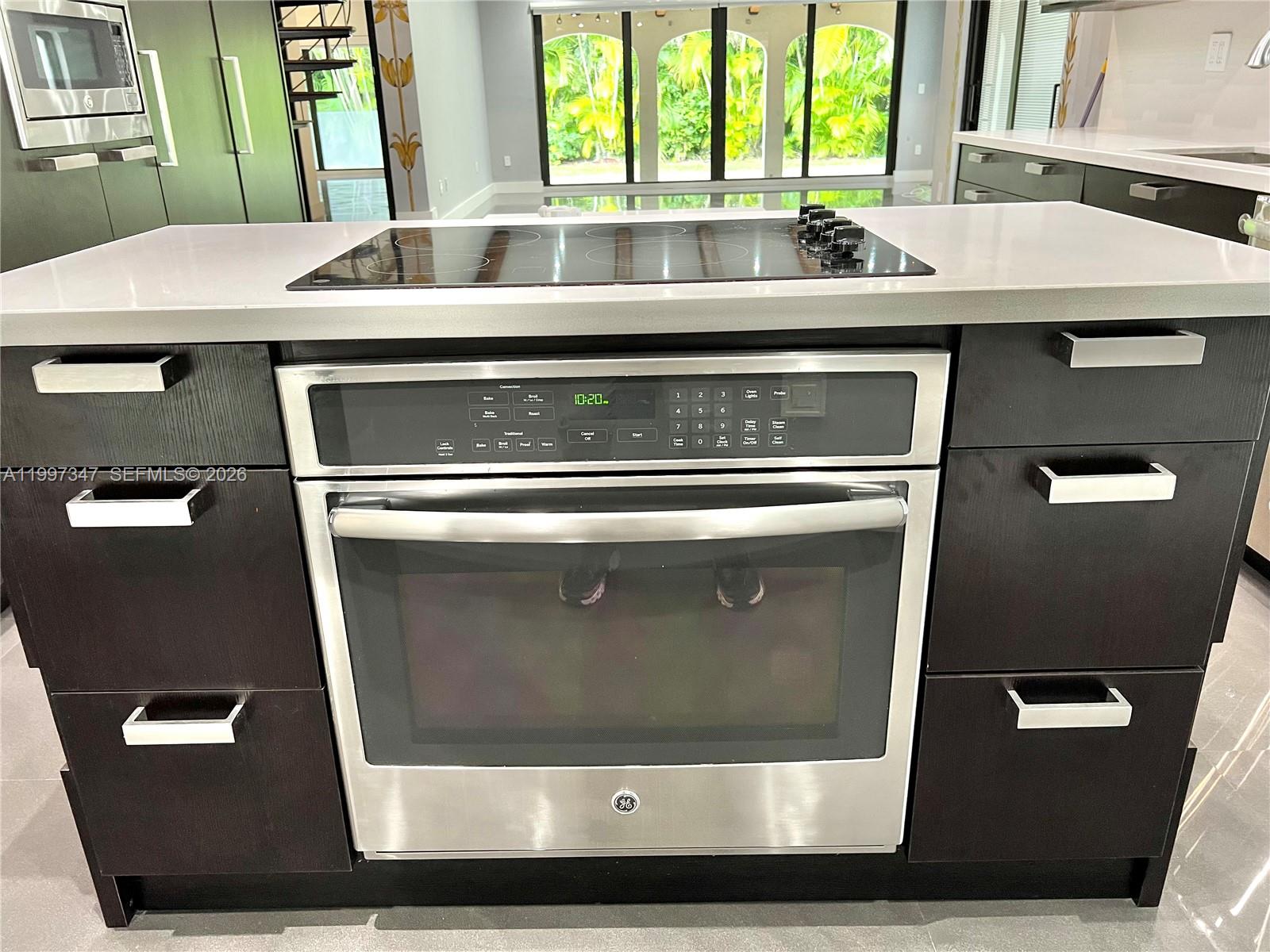 9331 NW 48th Doral Ter Doral, FL 33178