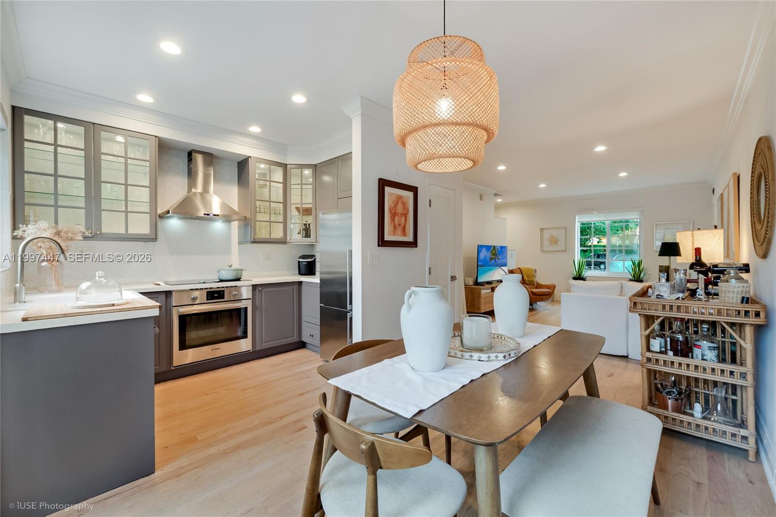 21 Madeira Ave #12 Coral Gables, FL 33134