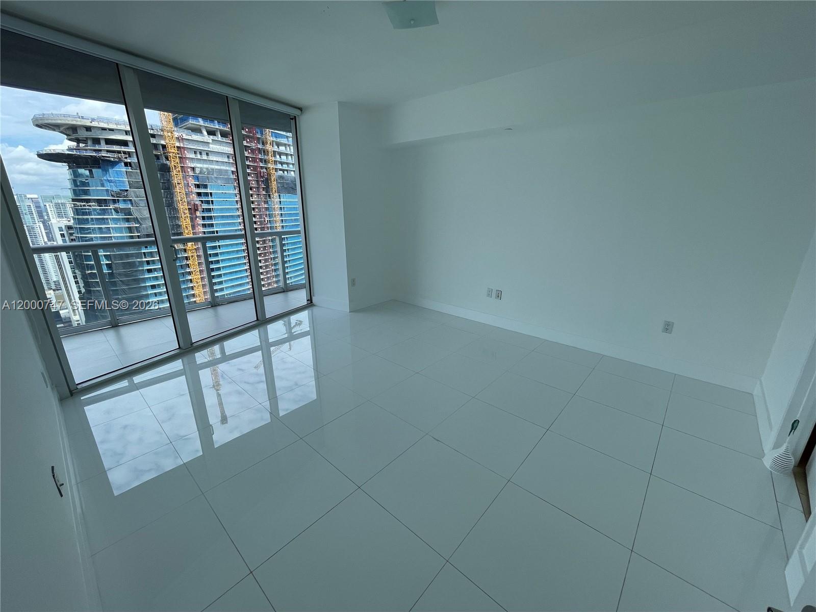 image Icon Brickell I7