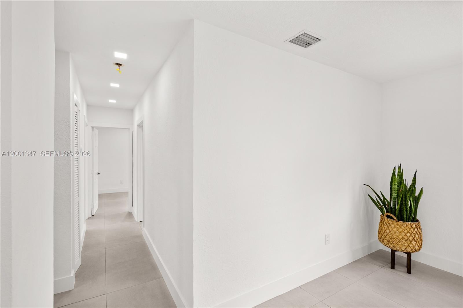 6605 SW 61st St South Miami, FL 33143