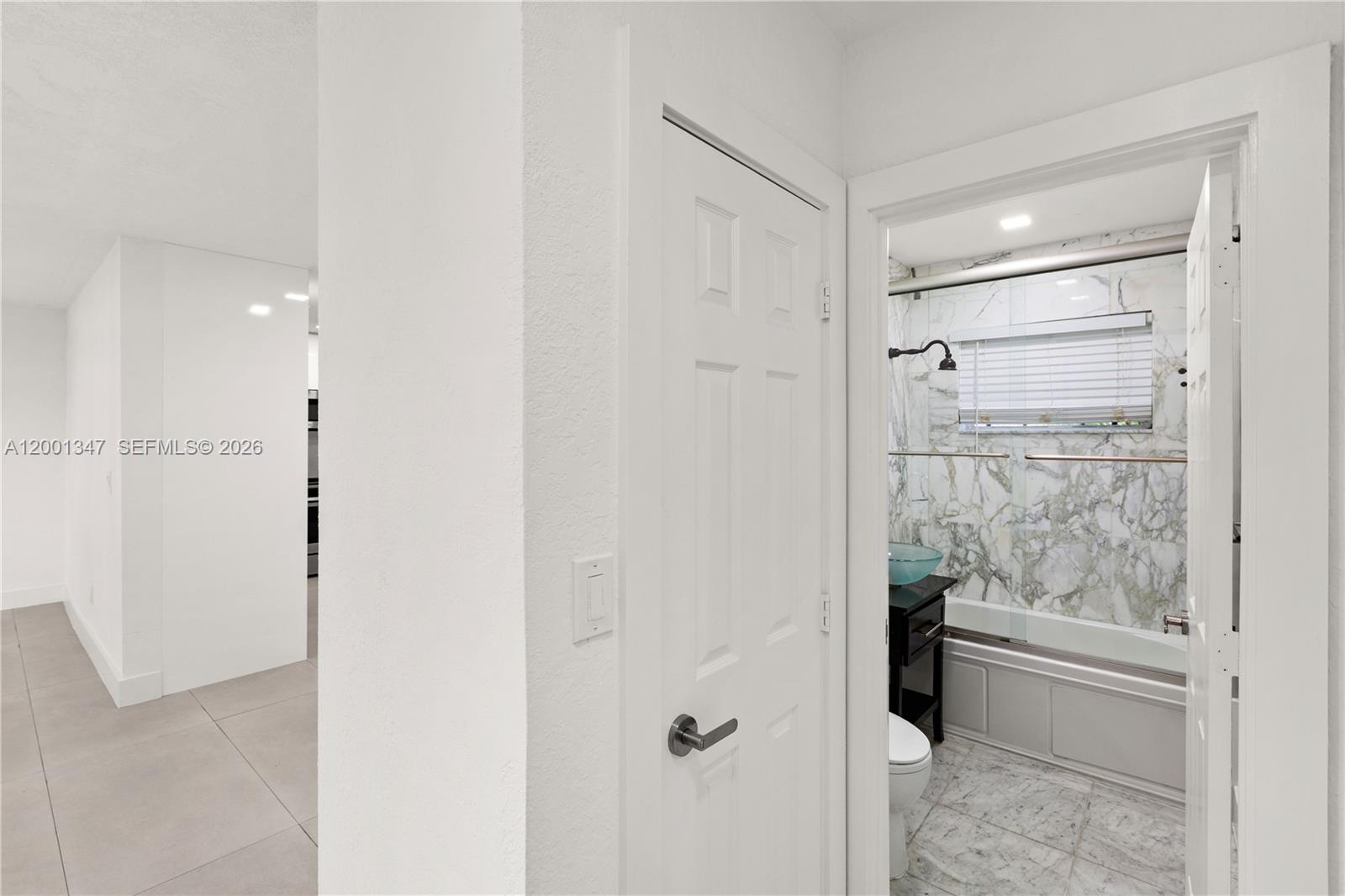 6605 SW 61st St South Miami, FL 33143