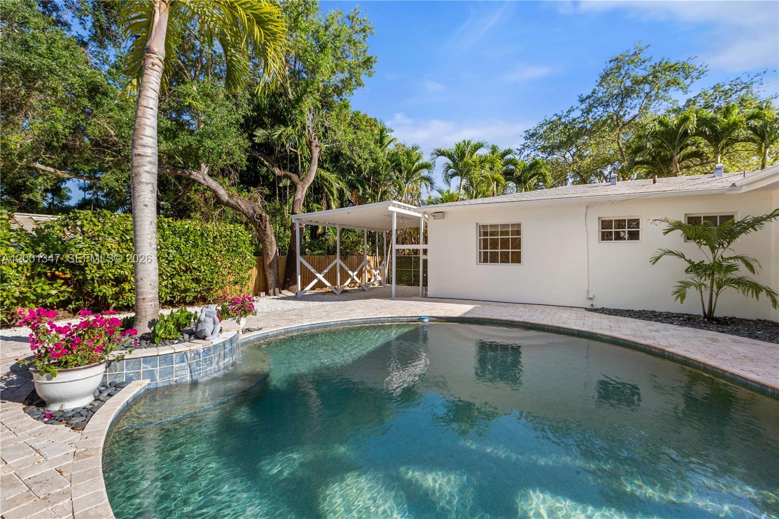 6605 SW 61st St South Miami, FL 33143