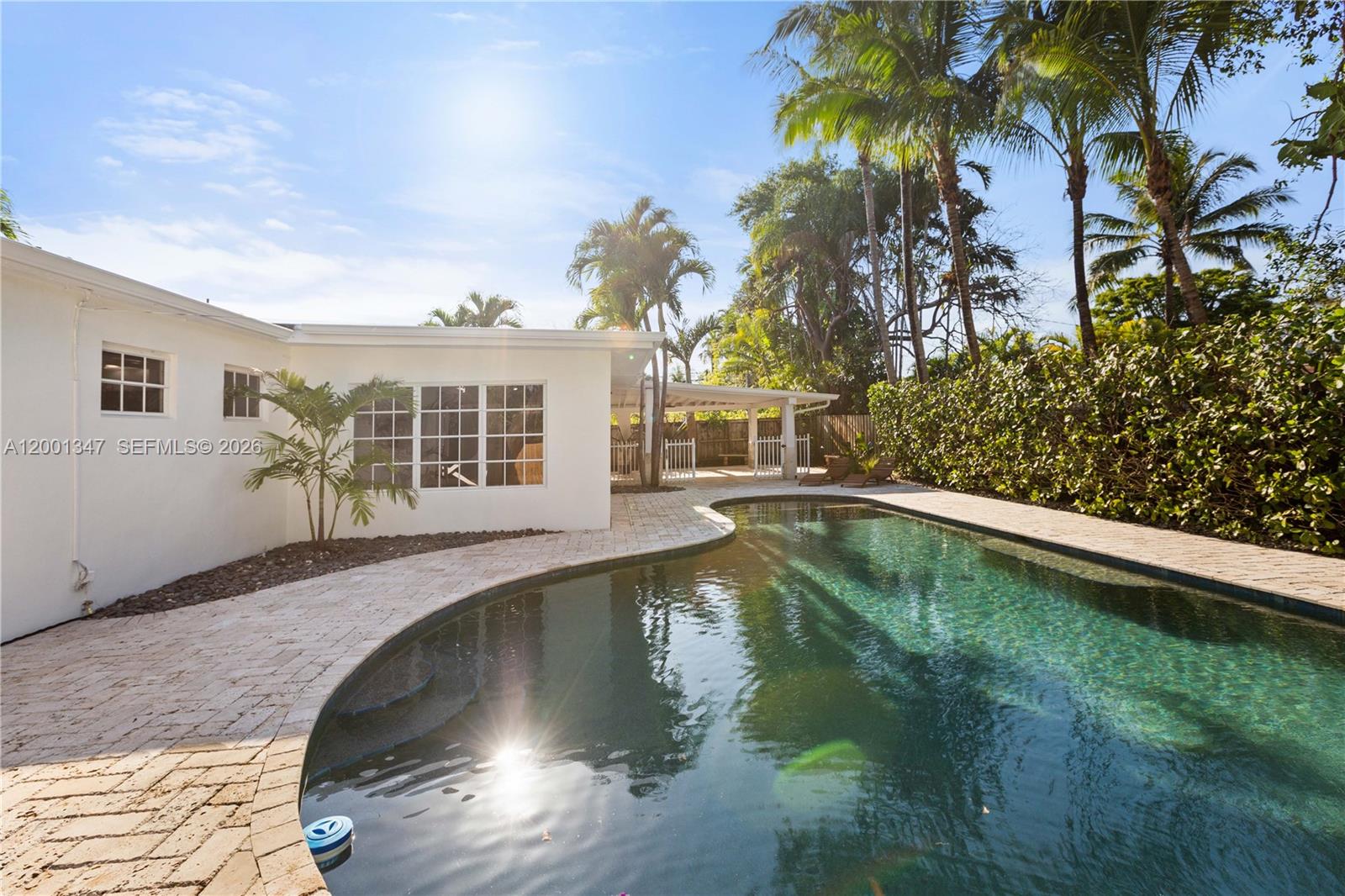 6605 SW 61st St South Miami, FL 33143