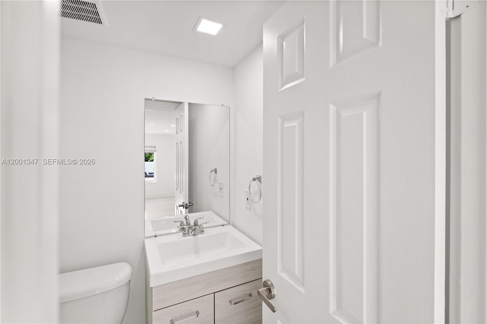 6605 SW 61st St South Miami, FL 33143