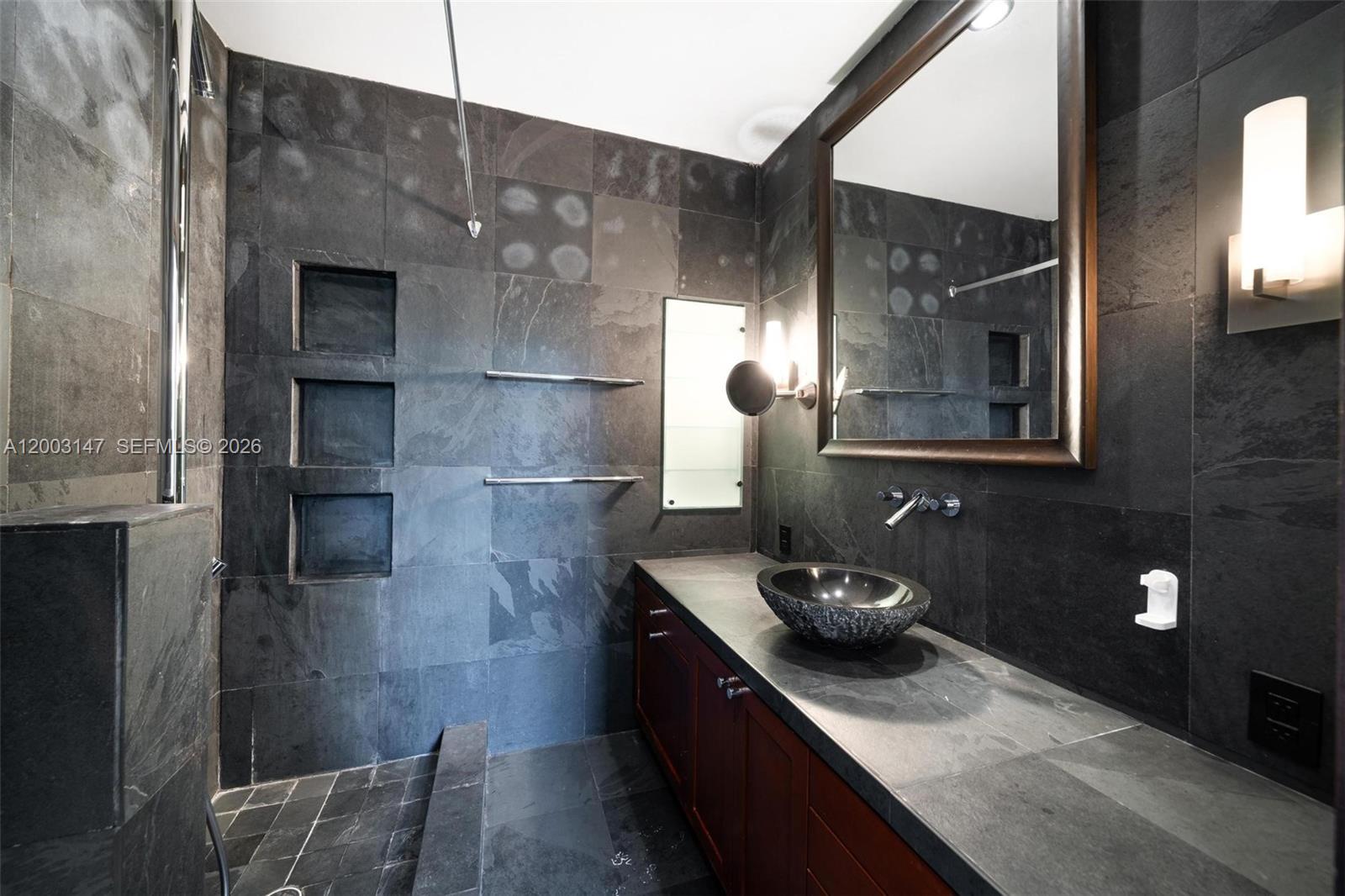 3021 Virginia St #11 Miami, FL 33133