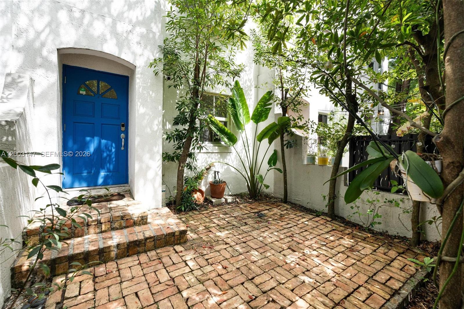 3021 Virginia St #11 Miami, FL 33133