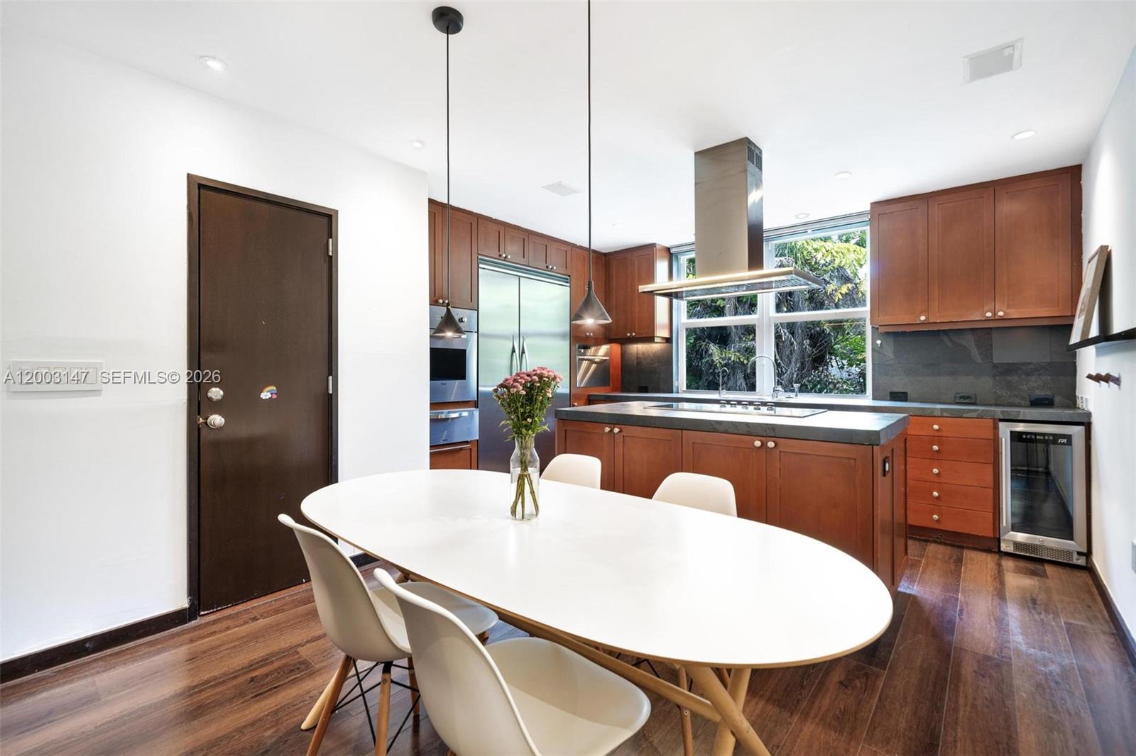 3021 Virginia St #11 Miami, FL 33133