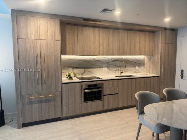 77 SE 5th St #312 Miami, FL 33131