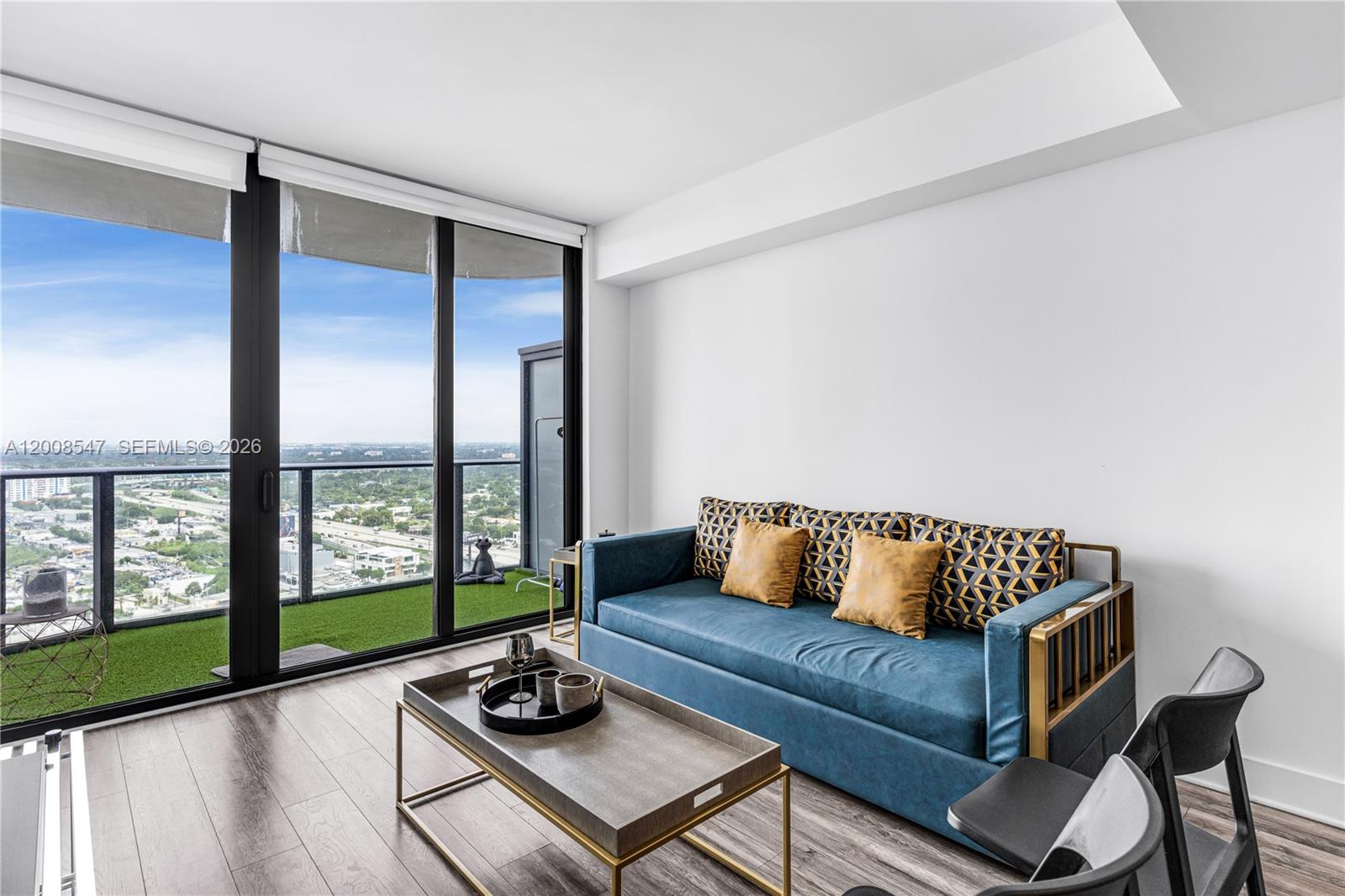 image Hyde Midtown5